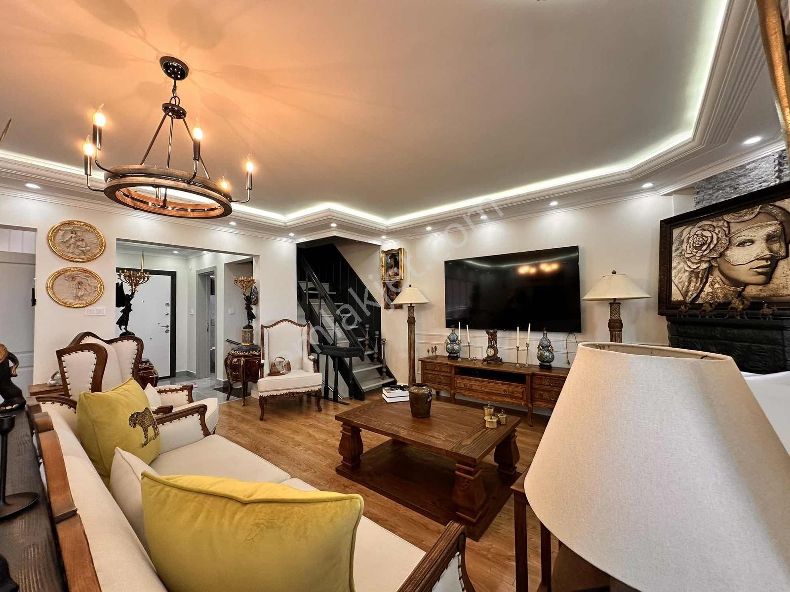 Deniz Manzaralı Lüks 5+1 Müstakil Villa Tam Eşyalı Havuzlu - Görsel 42
