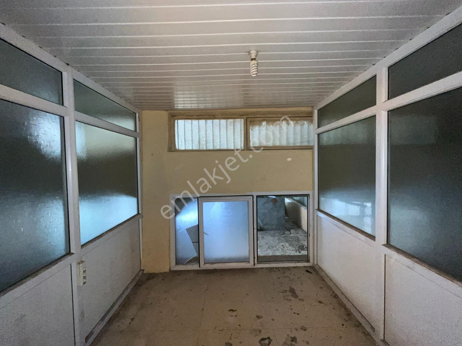 2.küçük San Sit. 40 Ada 4.blok Efes Cepheli 120'lik Dükkan - Görsel 25