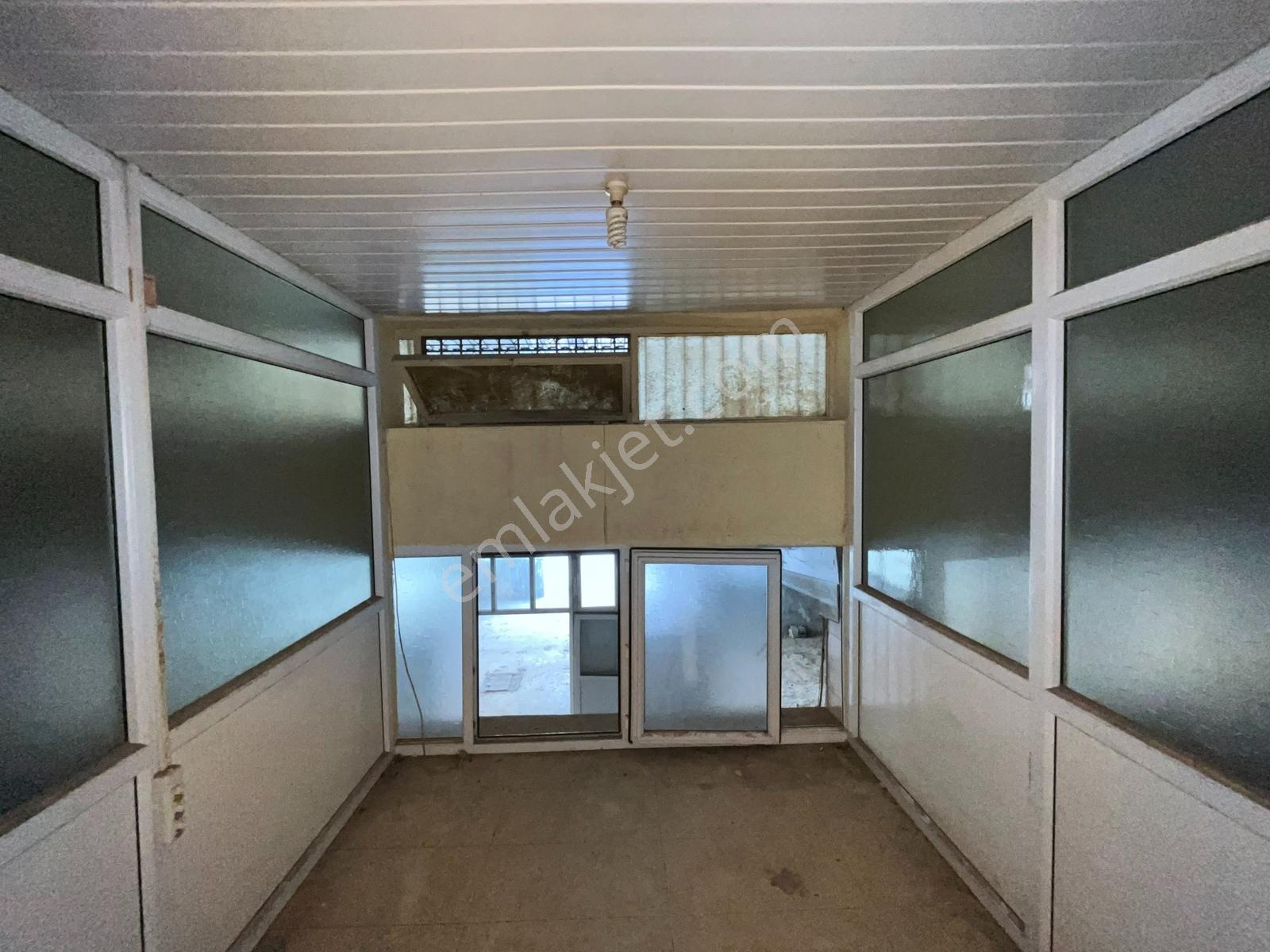 2.küçük San Sit. 40 Ada 4.blok Efes Cepheli 120'lik Dükkan - Görsel 24