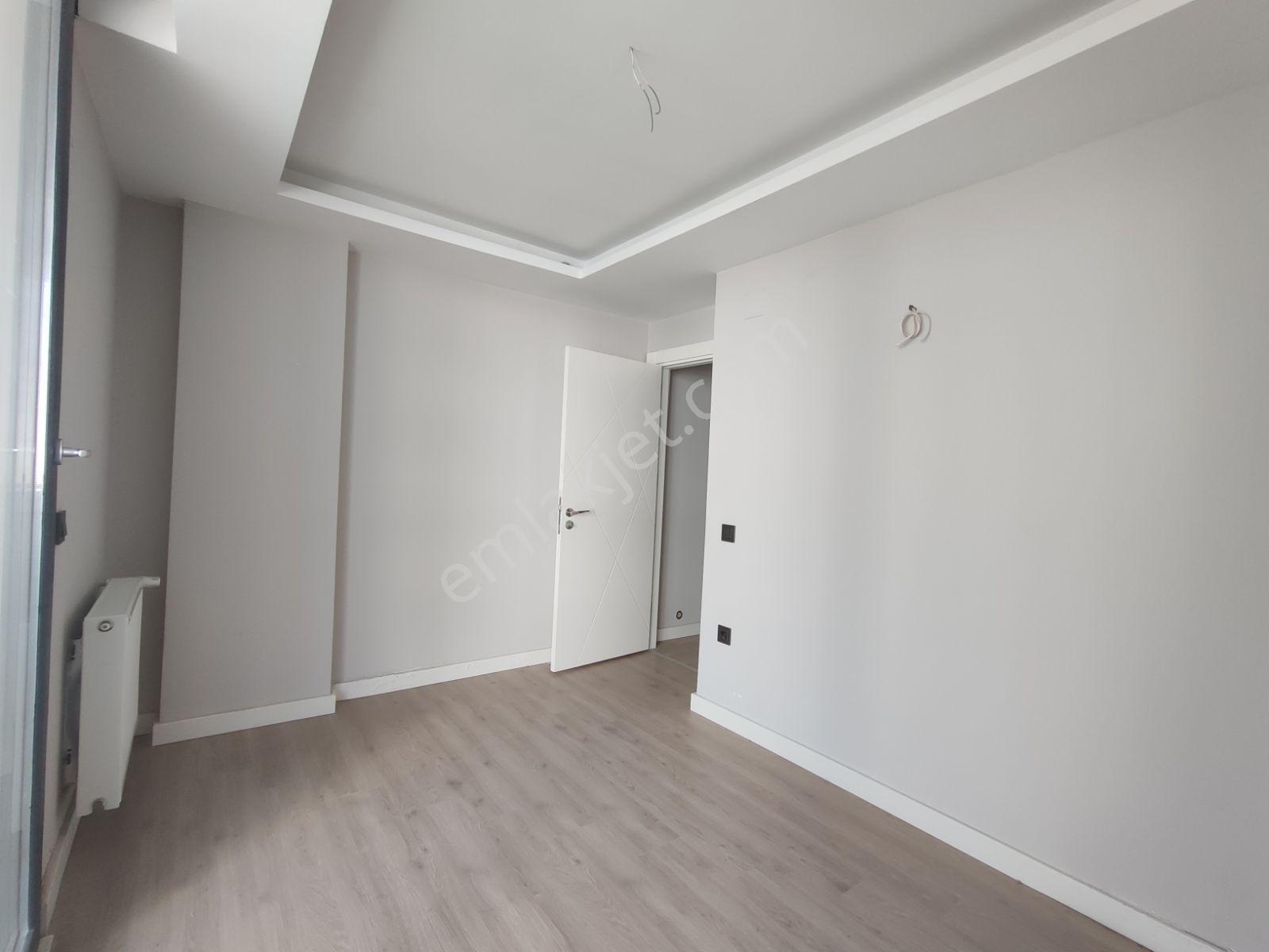 Türkmenbaşı Blvr Az Katlı Lüks Site 3+1 Satılık Daire - Görsel 16