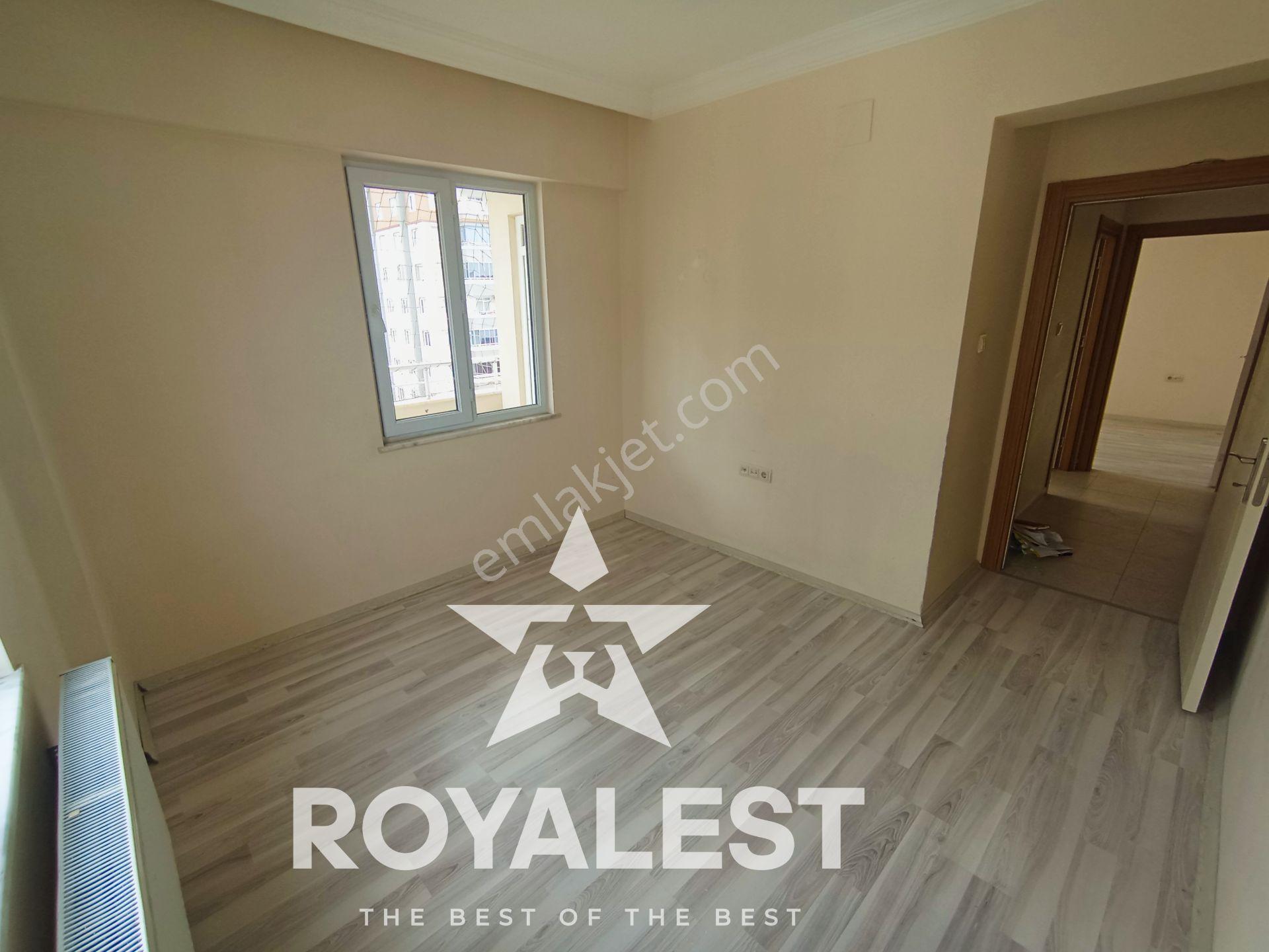 Royalest'ten 3 Balkonlu Ve 3 Cepheli Bakımlı 3+1 Daire - Görsel 16