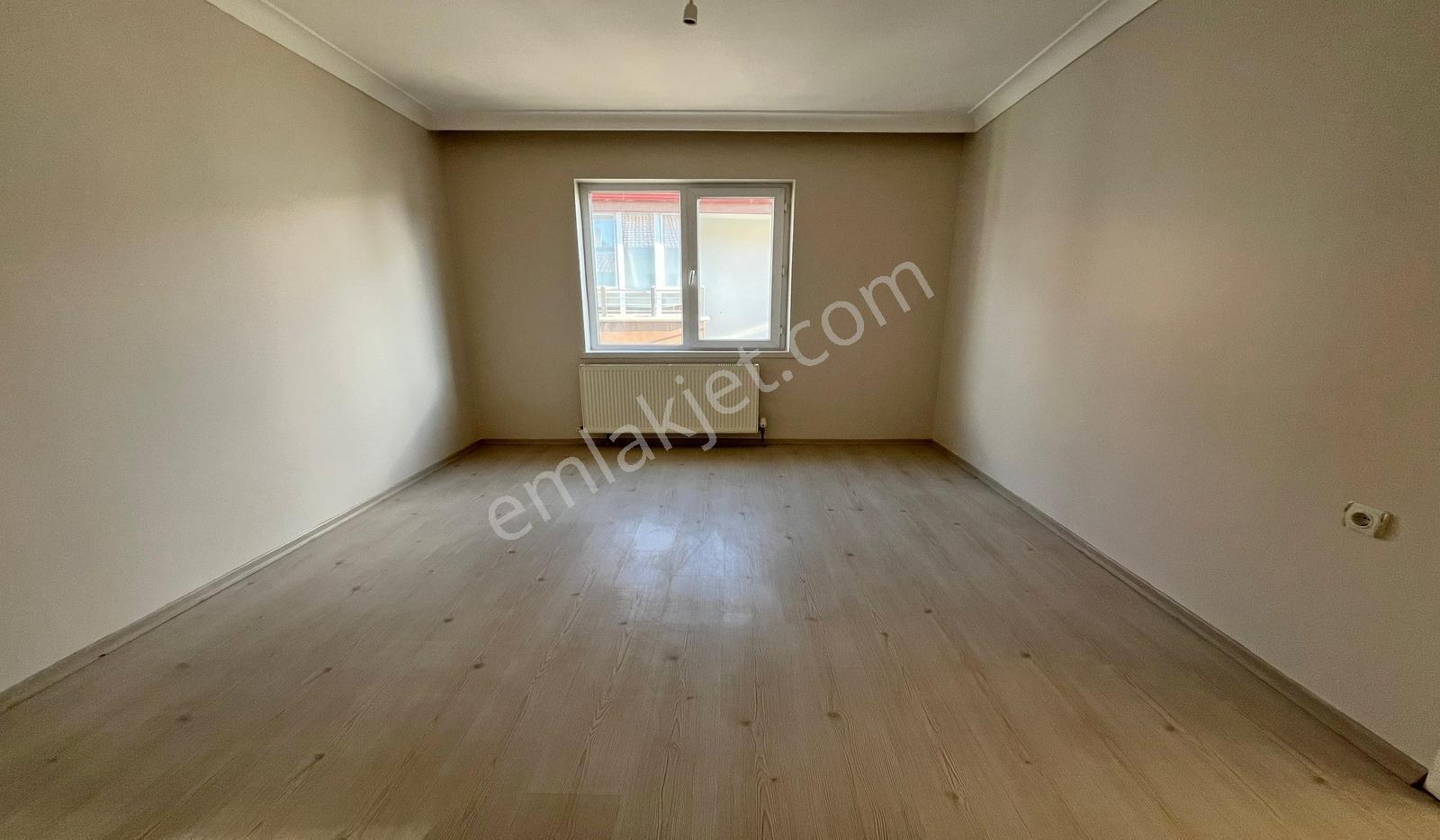 Kanuni Lise Yakını 4+1 Katta 140m2 Yeni Bina Asansörlü - Görsel 17