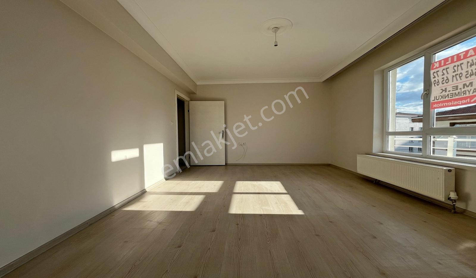 Kanuni Lise Yakını 4+1 Katta 140m2 Yeni Bina Asansörlü - Görsel 7