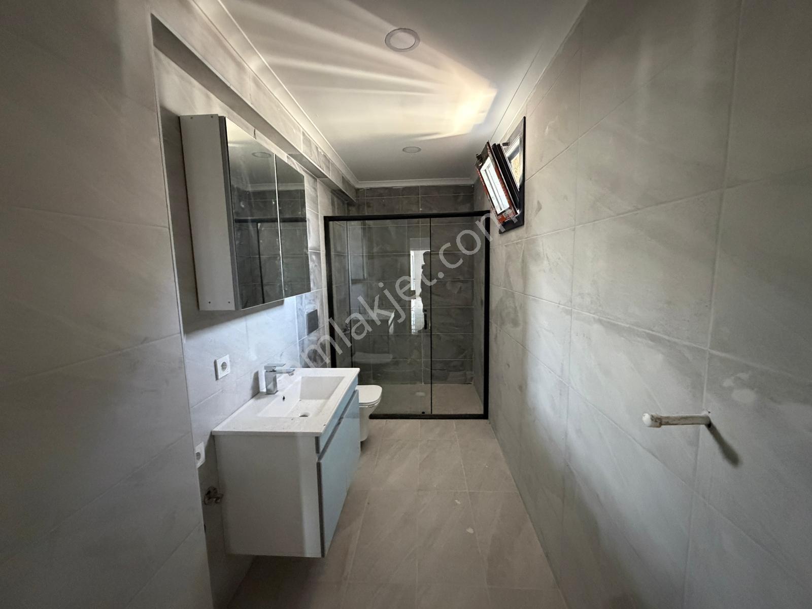 Bahçelievler'de Sıfır 4+2 Dubleks Daire, 190m², Kapalı Otoparklı - Görsel 13