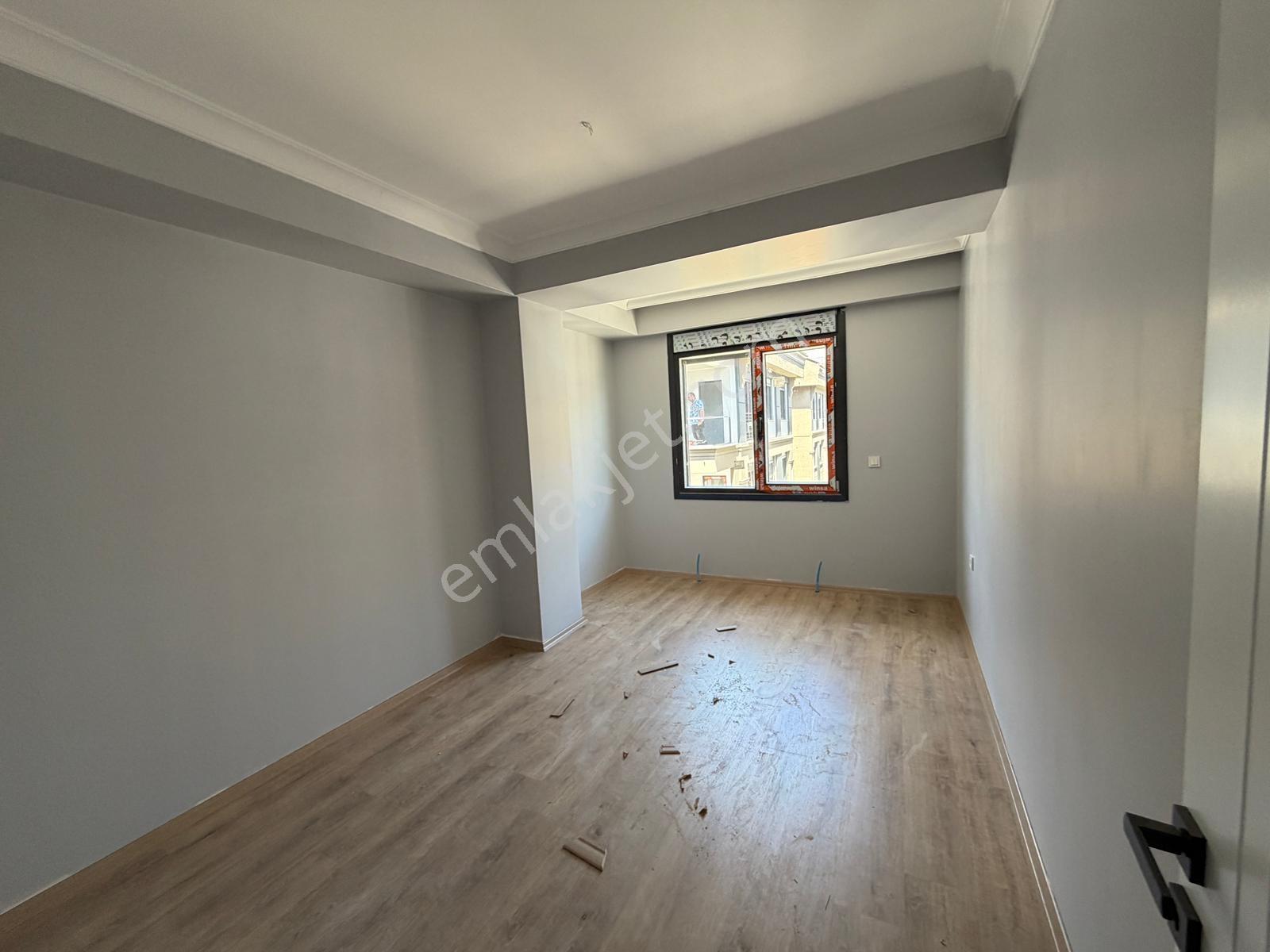 Bahçelievler'de Sıfır 4+2 Dubleks Daire, 190m², Kapalı Otoparklı - Görsel 10