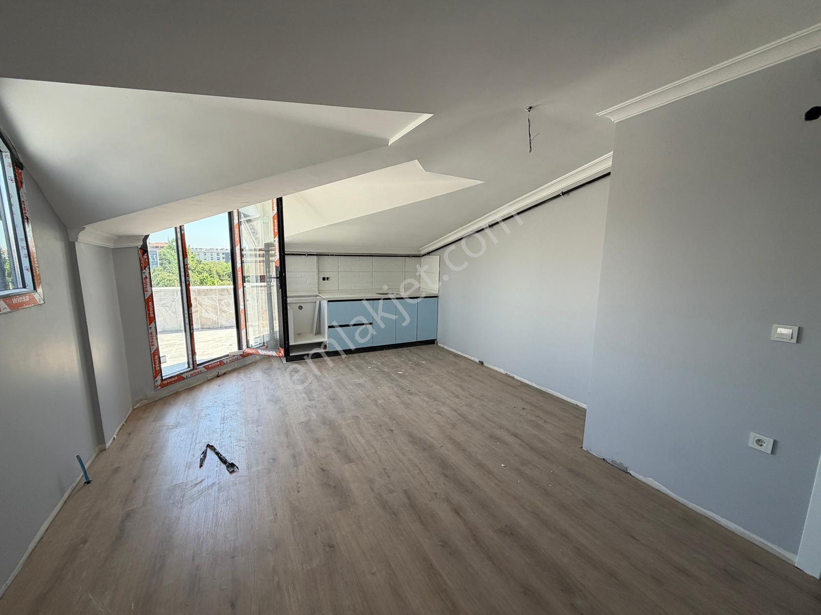 Bahçelievler'de Sıfır 4+2 Dubleks Daire, 190m², Kapalı Otoparklı - Görsel 17