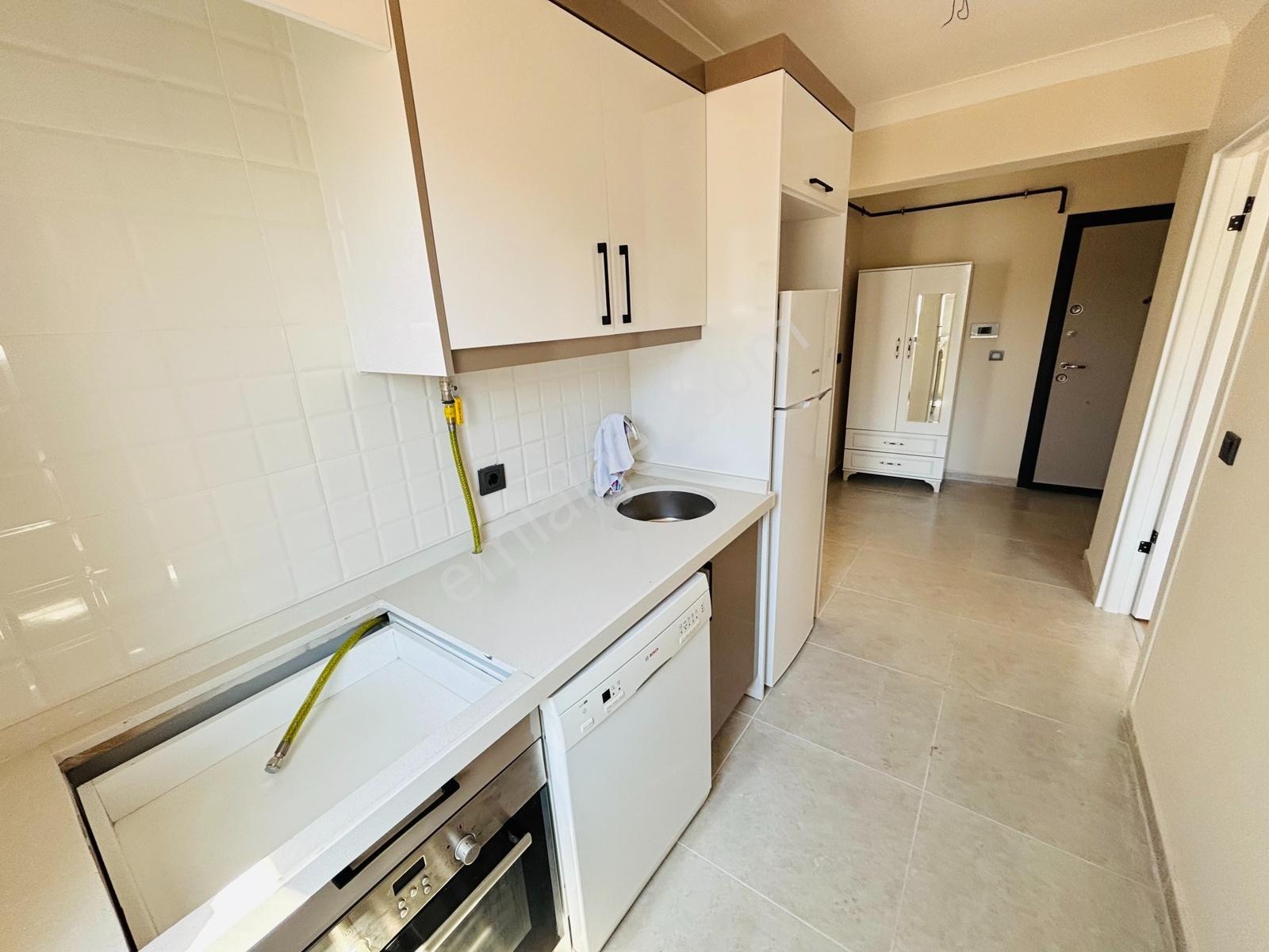 Sevinç'ten Yeni Mahallede Full Eşyalı Ara Kat 2+0 Kiralık Daire - Görsel 14