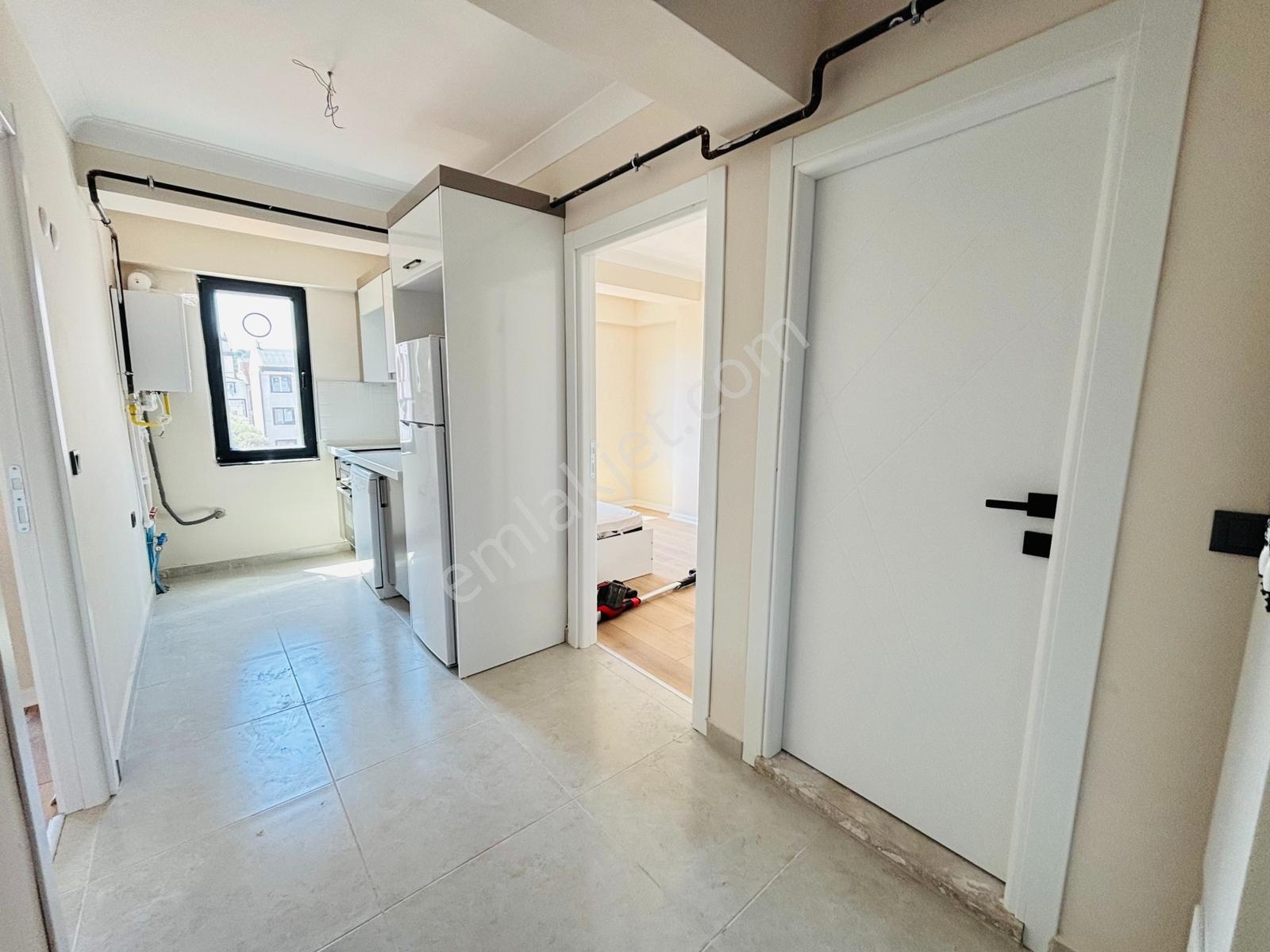 Sevinç'ten Yeni Mahallede Full Eşyalı Ara Kat 2+0 Kiralık Daire - Görsel 24