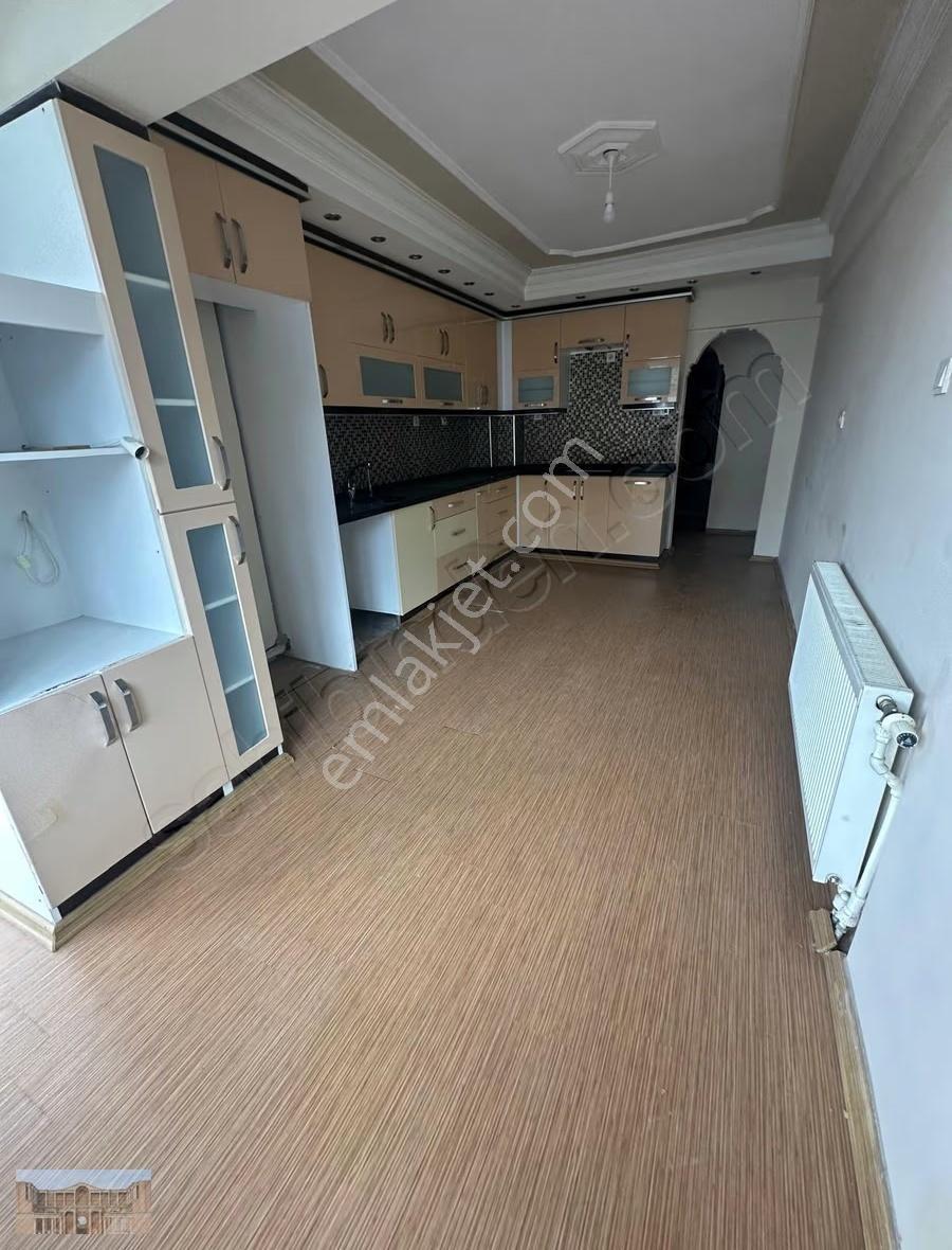 Kiralık Çınarlı Park Karşısında 3+1 Geniş Ferah Daire - Görsel 18