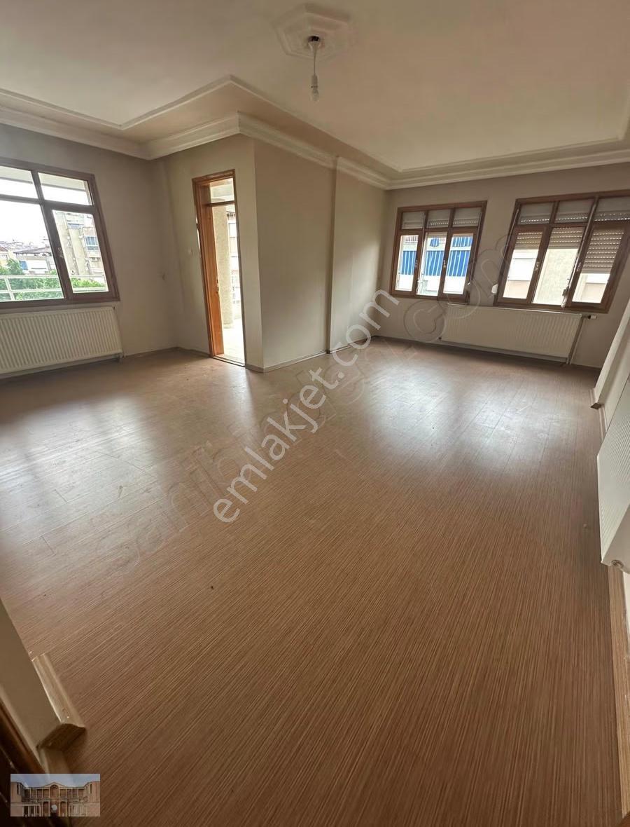 Kiralık Çınarlı Park Karşısında 3+1 Geniş Ferah Daire - Görsel 19