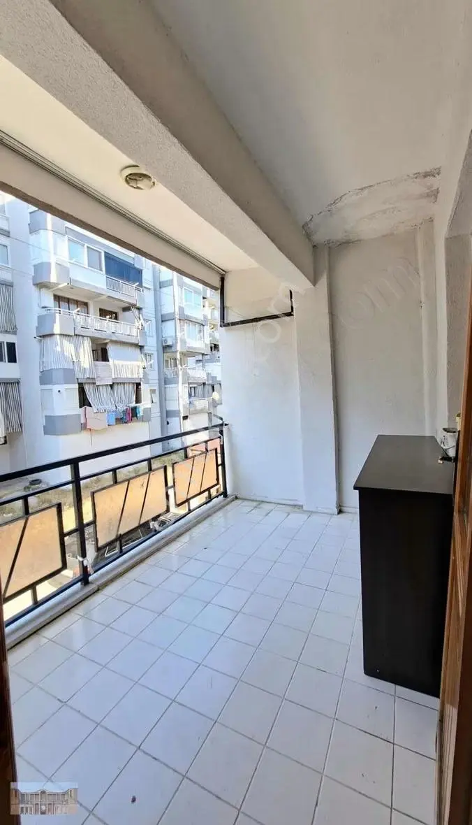 Çınarlı Caddesi Üzeri Kiralık Doğalgazlı Daire!! - Görsel 4