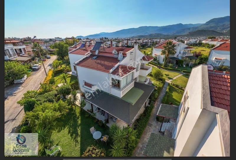 Ersan Özdemir İnşaattan Güre'de Denize Sıfır 4+1 Müstakil Villa