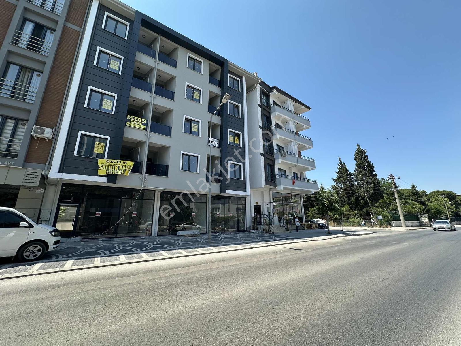 Soma Cad. Üzeri Fakülte Yanı Sıfır 1+1 Daire - Görsel 9