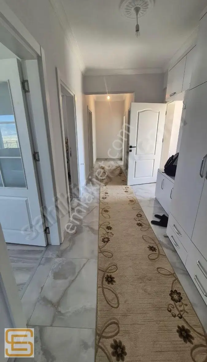 Küçükköyde Eşsiz Vadi Manzaralı, Geniş Bahçeli Ve Eşyalı Satılı - Görsel 2