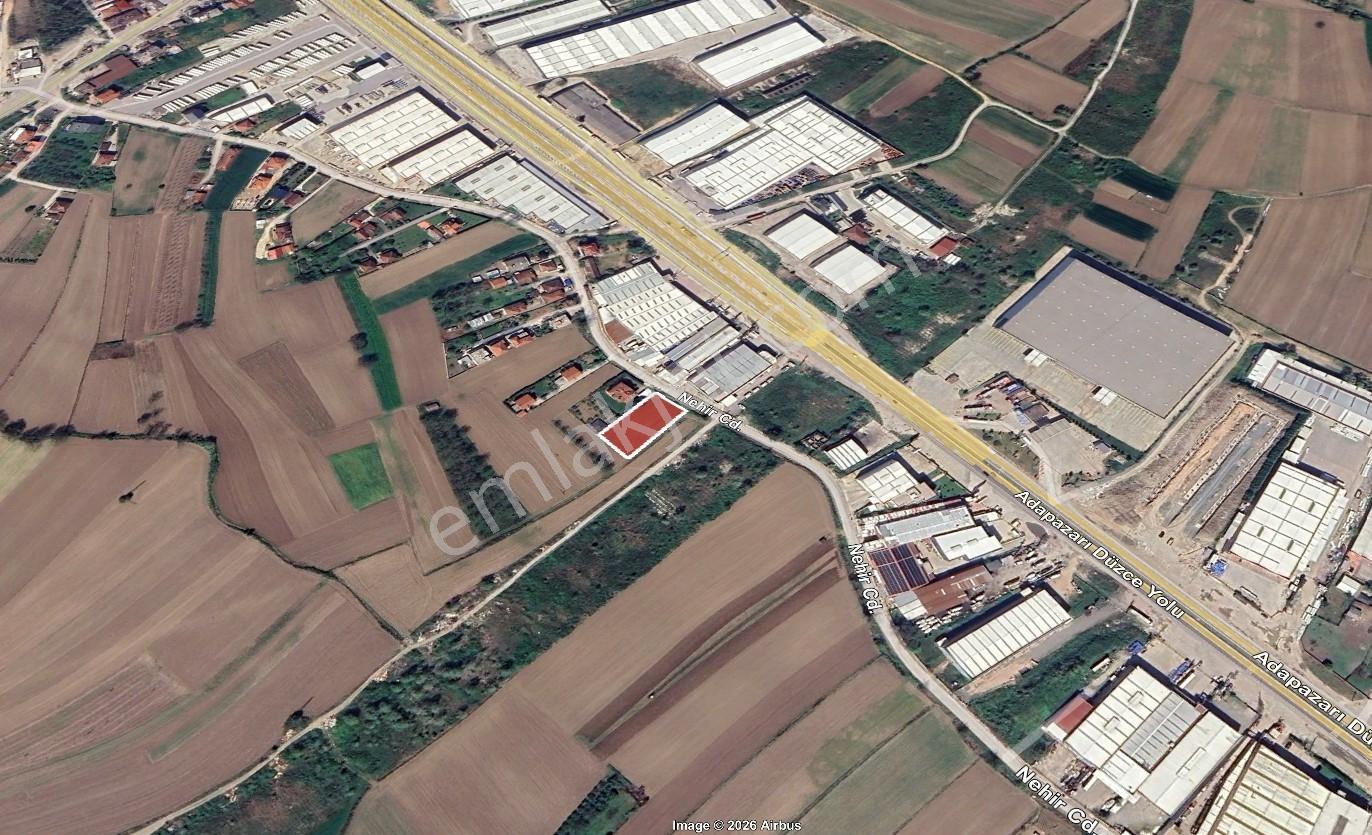 Remax Hür'den Erenler'de 3 Villa Yapımına Uygun Satılık Arsa - Görsel 3