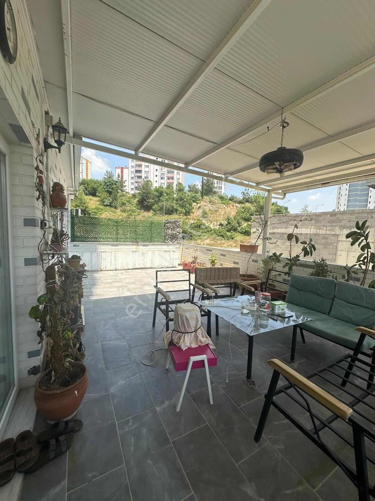 Bulvar Üzeri 3+1 Teraslı Cam Harici Cam Balkon İskanlı Hasarsız - Görsel 18