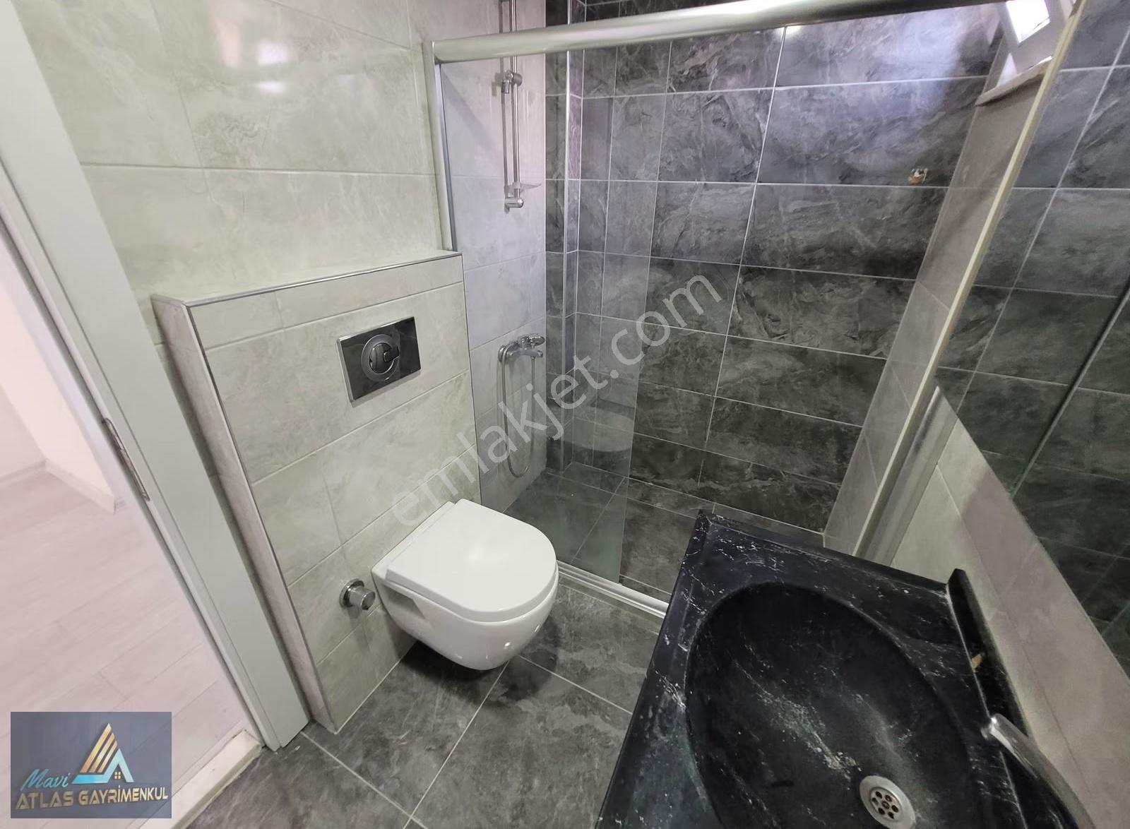 Mavi Atlastan Esenevler De Merkezi Konumda Kiralık 2+1 Daire - Görsel 19
