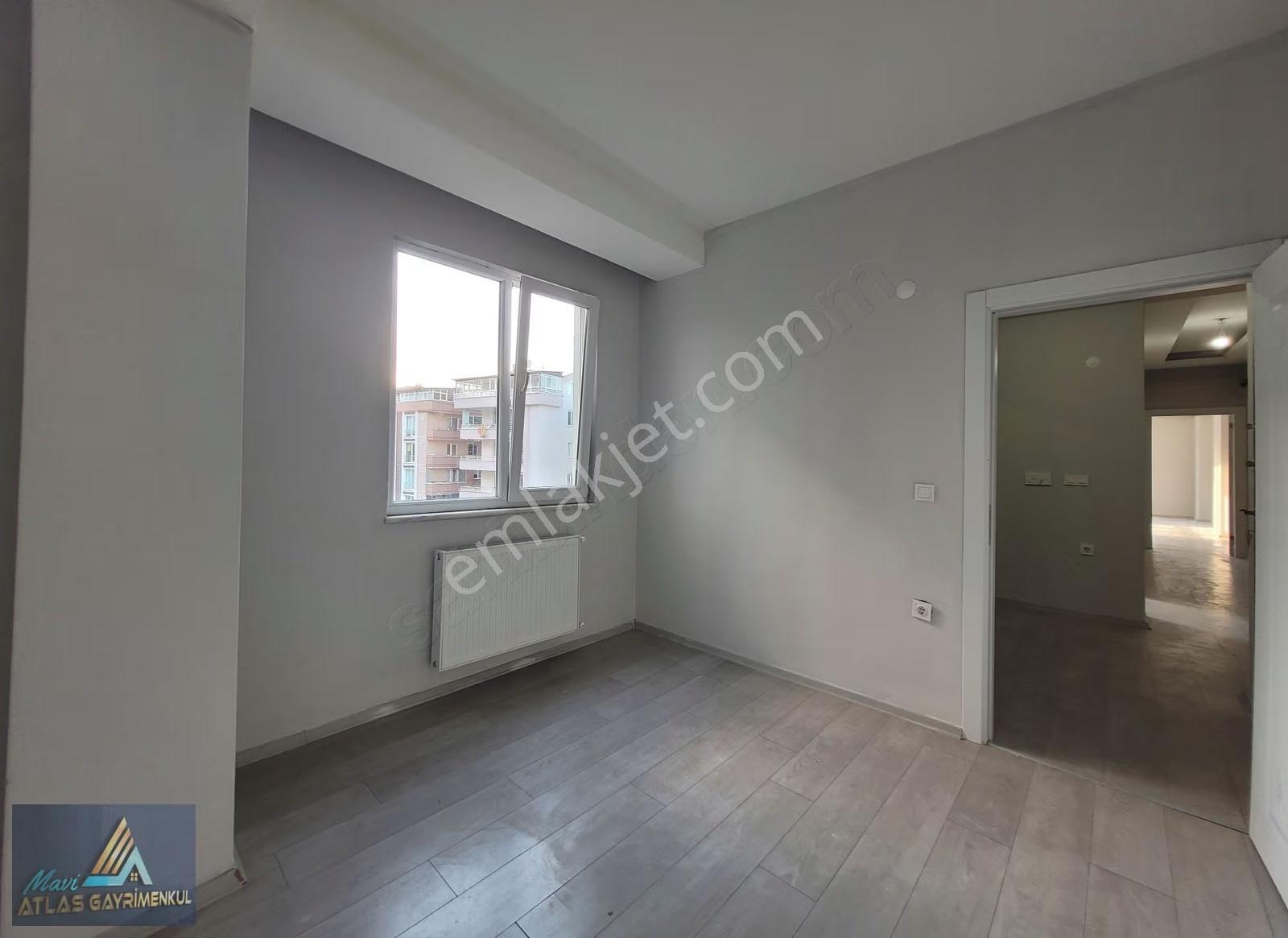 Mavi Atlastan Esenevler De Merkezi Konumda Kiralık 2+1 Daire - Görsel 9