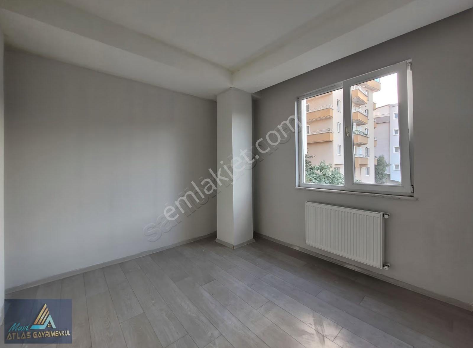 Mavi Atlastan Esenevler De Merkezi Konumda Kiralık 2+1 Daire - Görsel 4