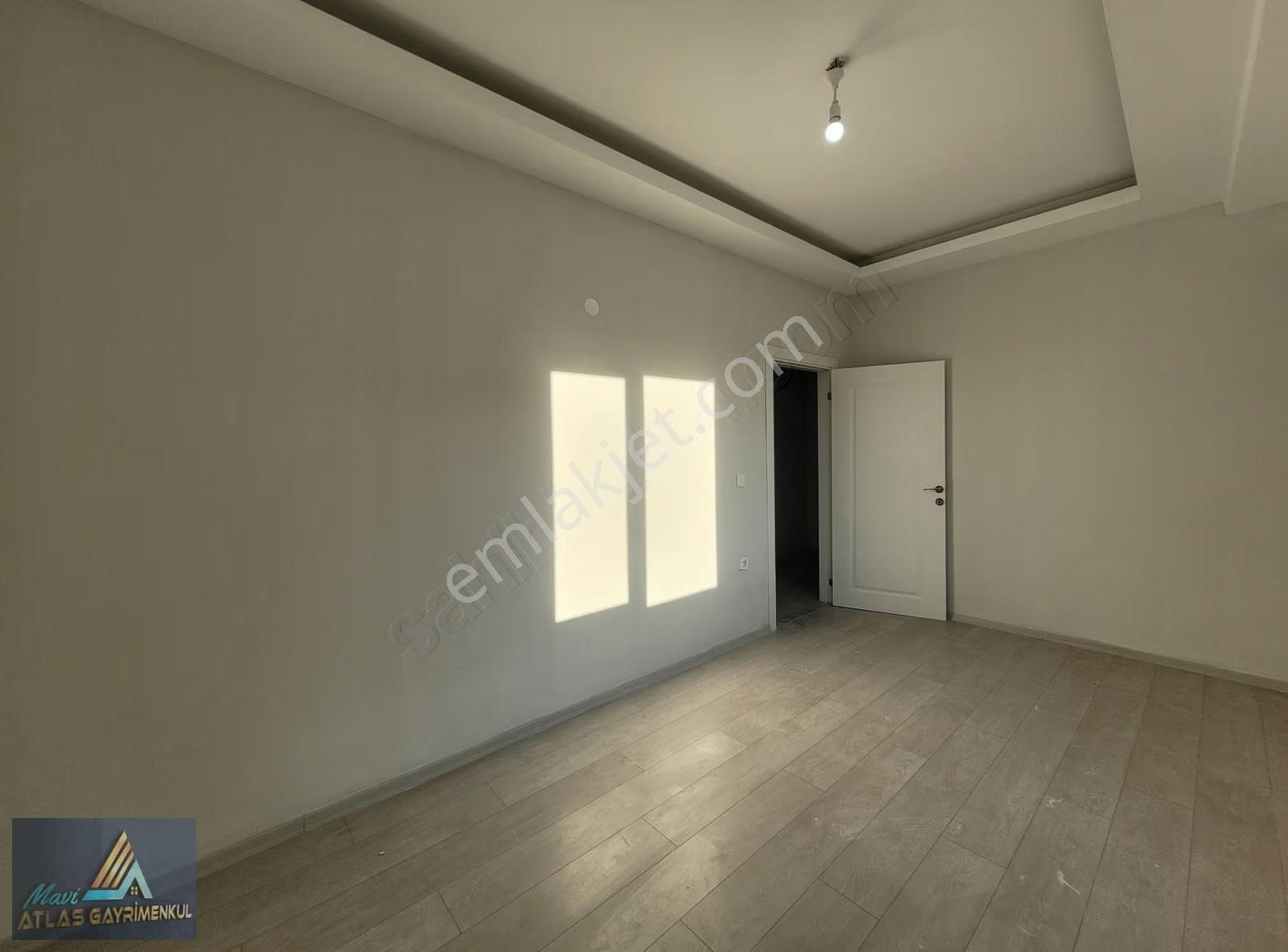 Mavi Atlastan Esenevler De Merkezi Konumda Kiralık 2+1 Daire - Görsel 8