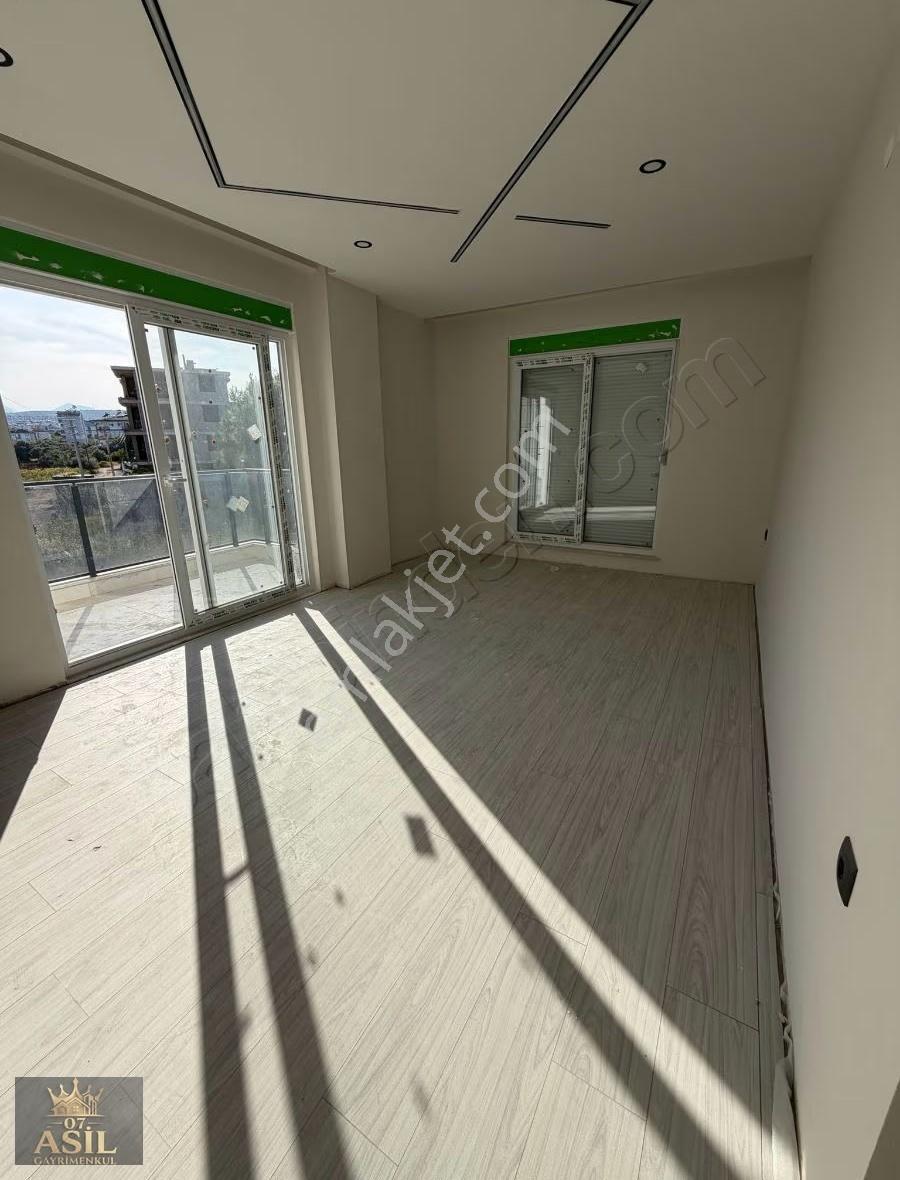Kepez Hastaneye Yakin Ayri Mutfakli 70 M2 1+1 Daire - Görsel 8
