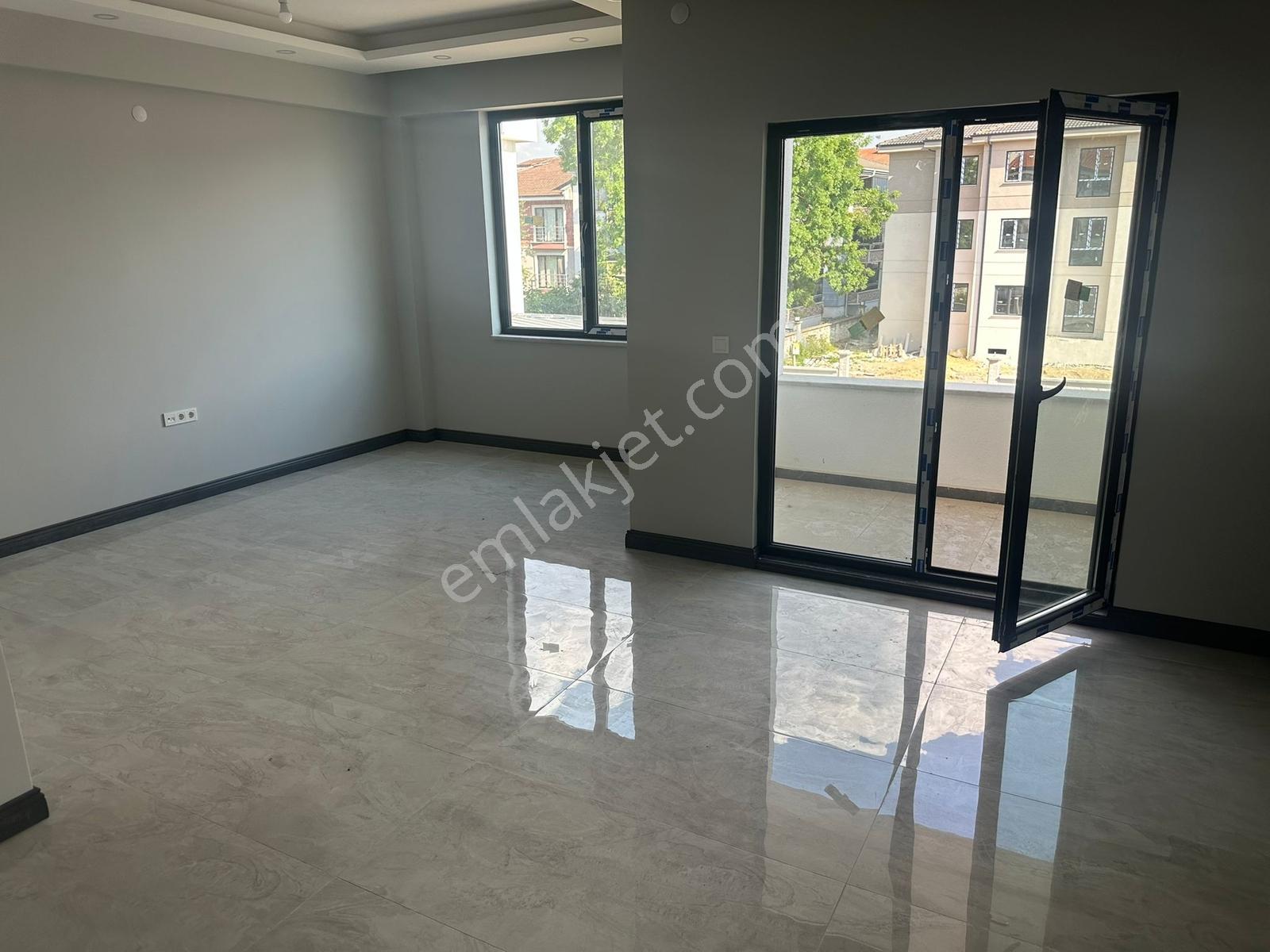Sakarya Adapazarında Merkezi Konumda Lüks Ofisler Kiralıktır - Görsel 4