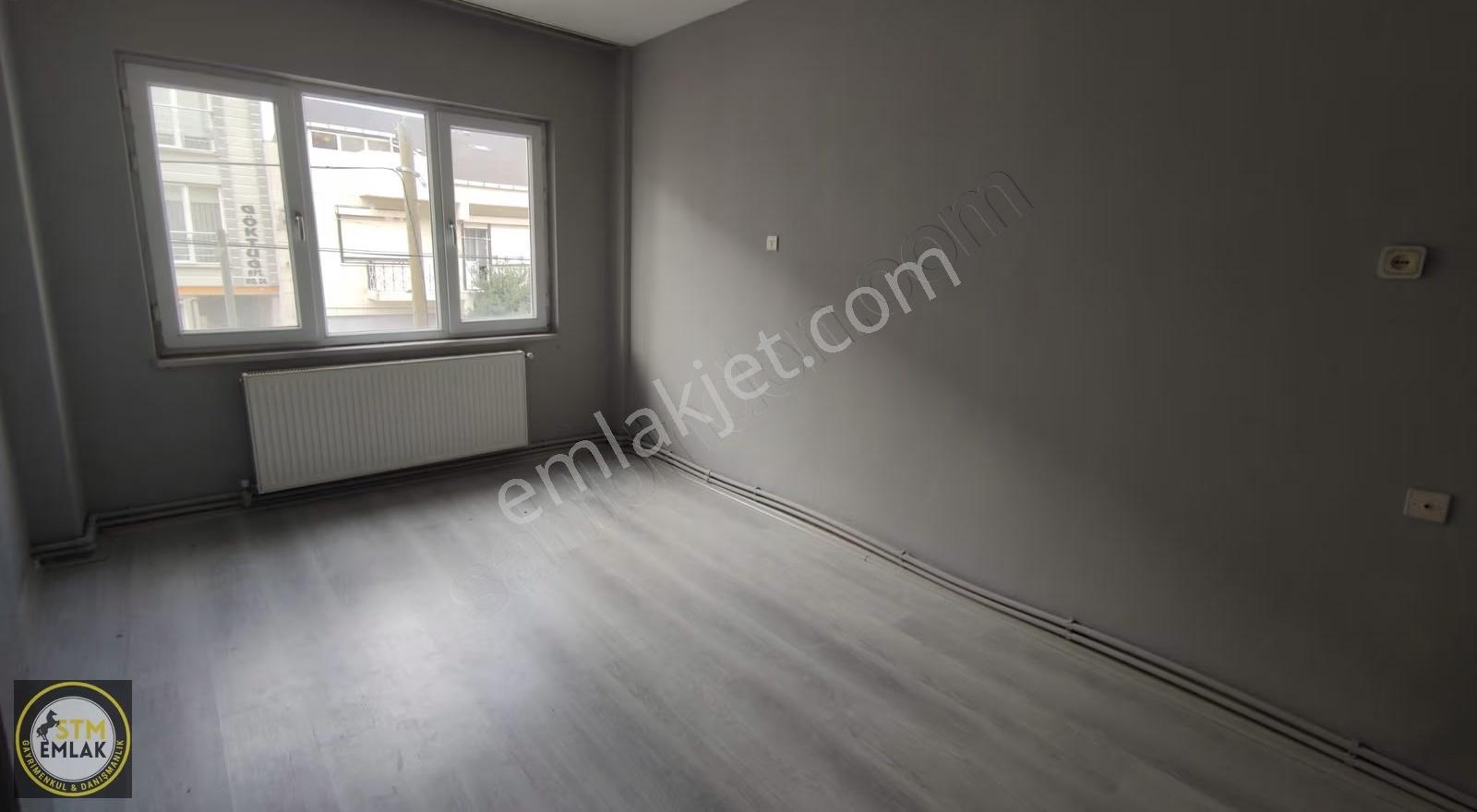 Stm Emlak'tan 600 Evler Mahallesi'nde Kiralık Ara Kat 2+1 Daire - Görsel 13