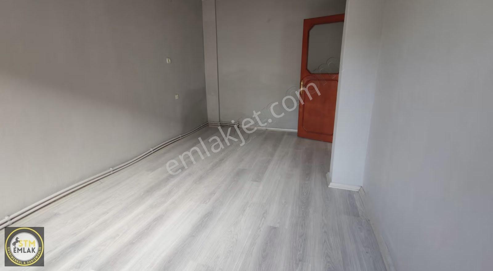 Stm Emlak'tan 600 Evler Mahallesi'nde Kiralık Ara Kat 2+1 Daire - Görsel 5