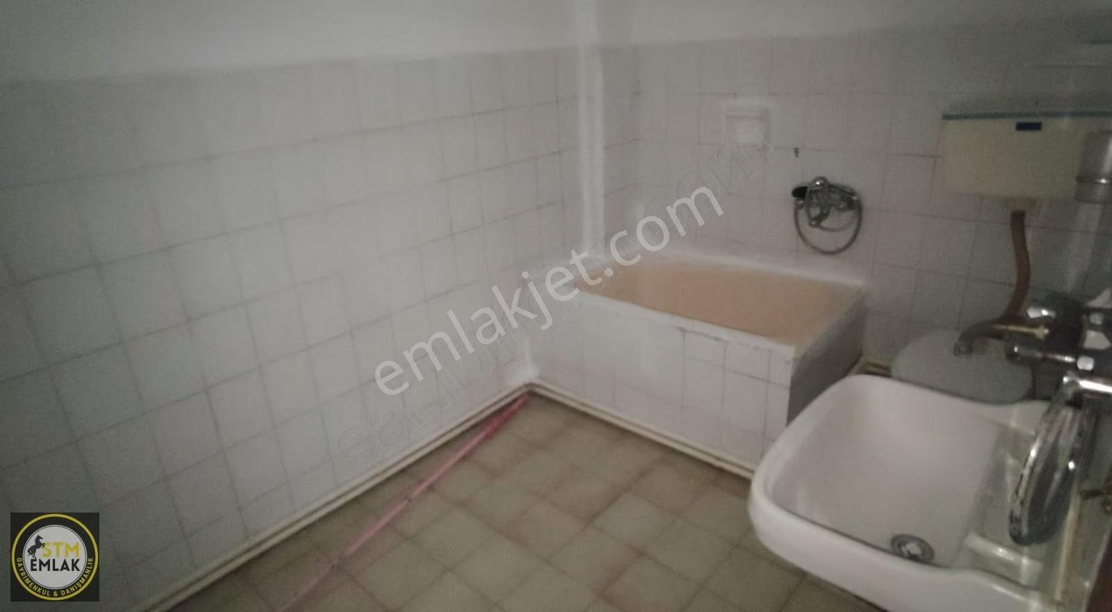 Stm Emlak'tan 600 Evler Mahallesi'nde Kiralık Ara Kat 2+1 Daire - Görsel 25
