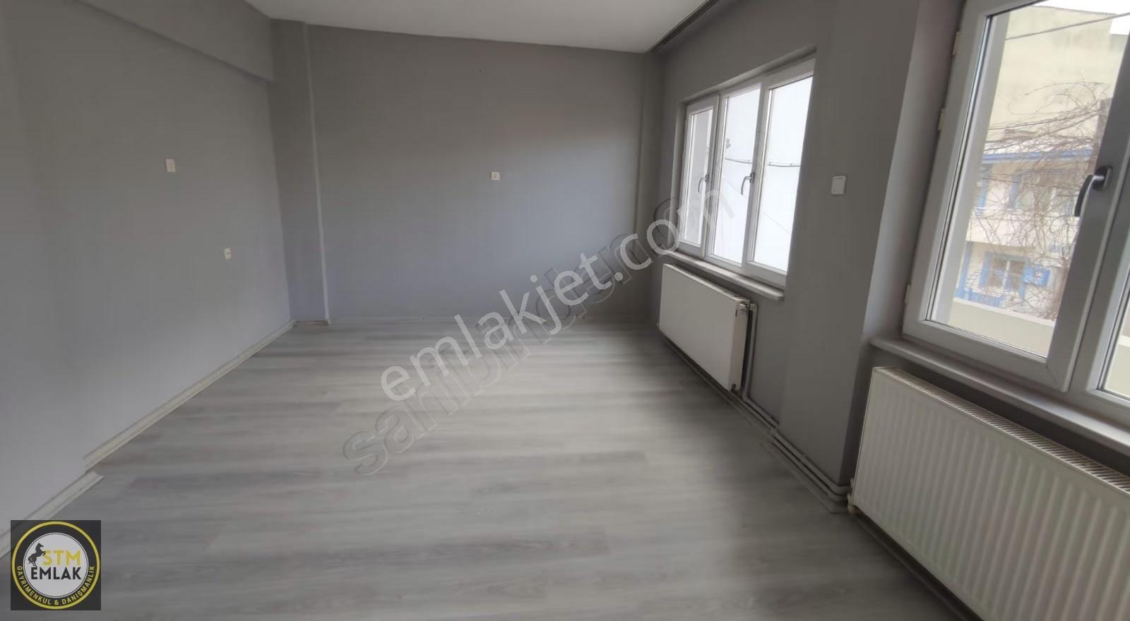 Stm Emlak'tan 600 Evler Mahallesi'nde Kiralık Ara Kat 2+1 Daire - Görsel 12