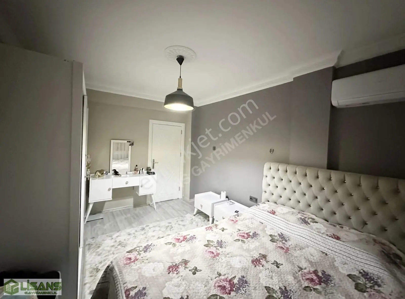 Mavi_bulvar_inan_dondurma_kasım_sacide_okulu_civarı_eşyalı_2+1 - Görsel 33