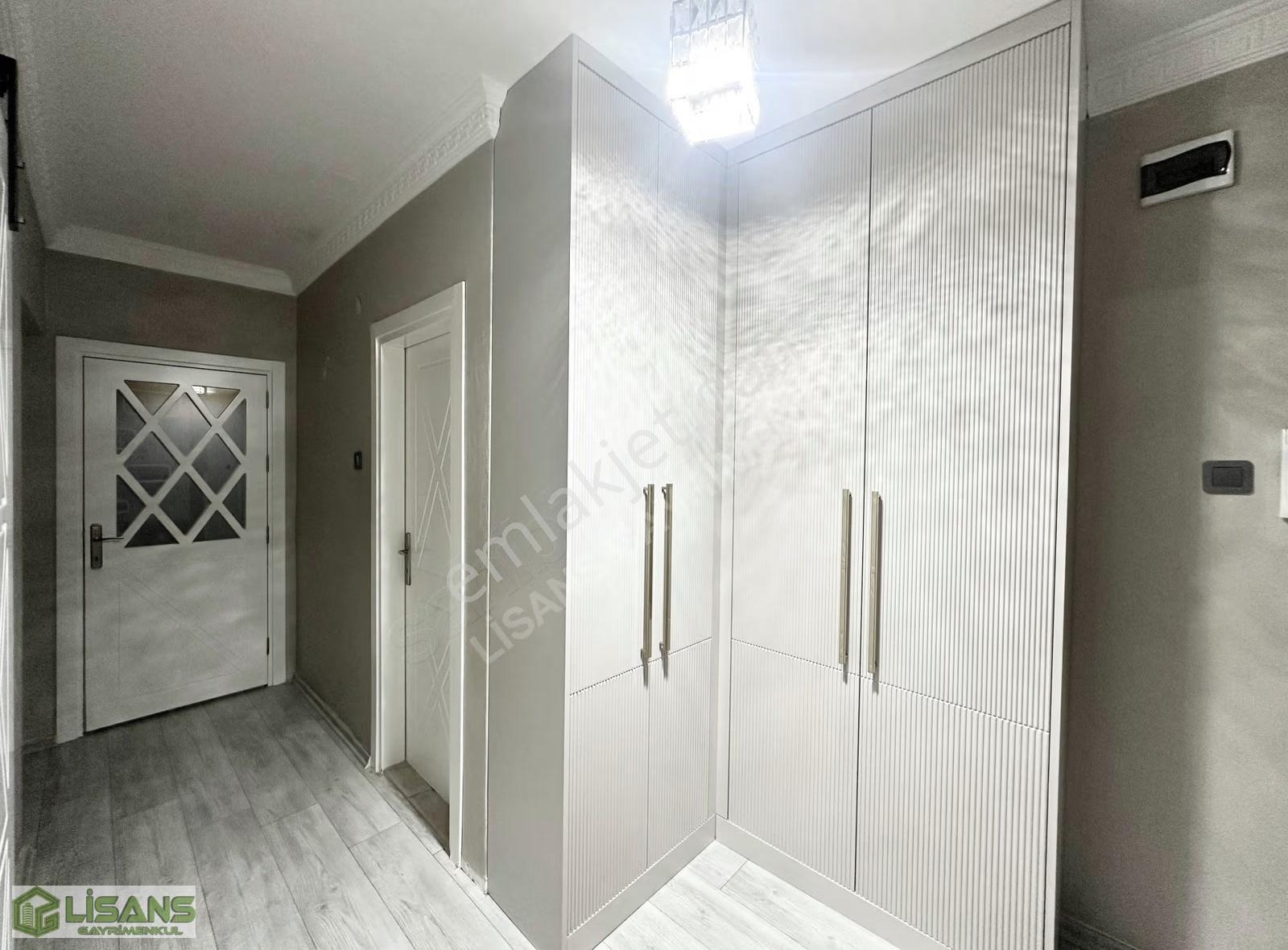 Mavi_bulvar_inan_dondurma_kasım_sacide_okulu_civarı_eşyalı_2+1 - Görsel 24