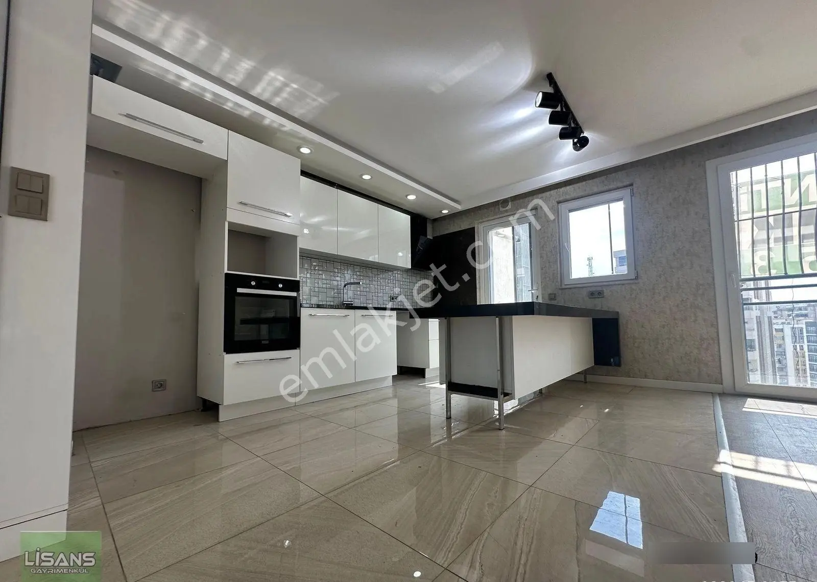 Pınar T.başı Bul.cam Kuleler Civarı Geniş Oturumlu Ful Cephe - Görsel 30