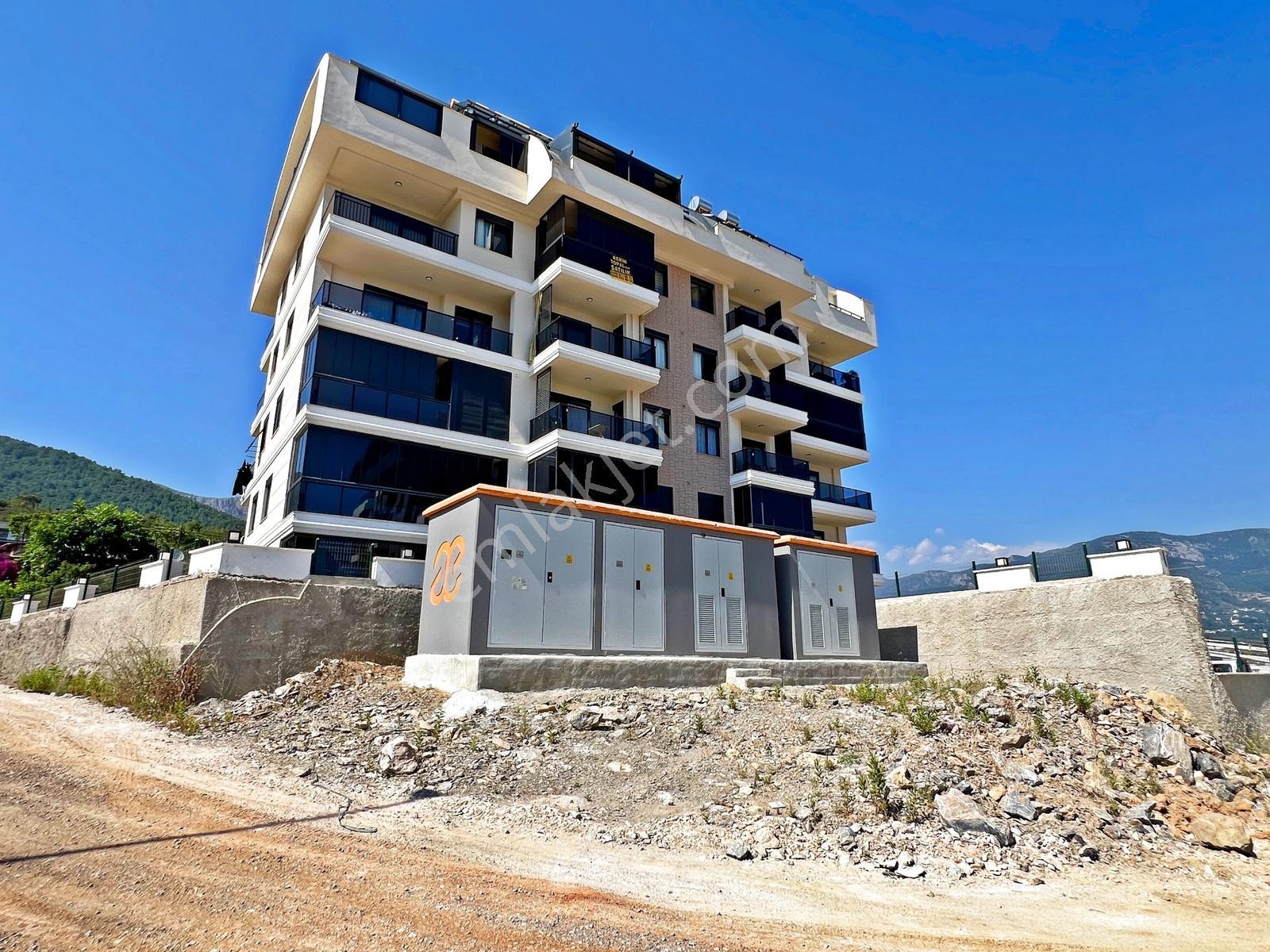 Alanya Çıplaklıda Satılık 3+1 Site İçi Manzaralı Dubleks Daire - Görsel 17