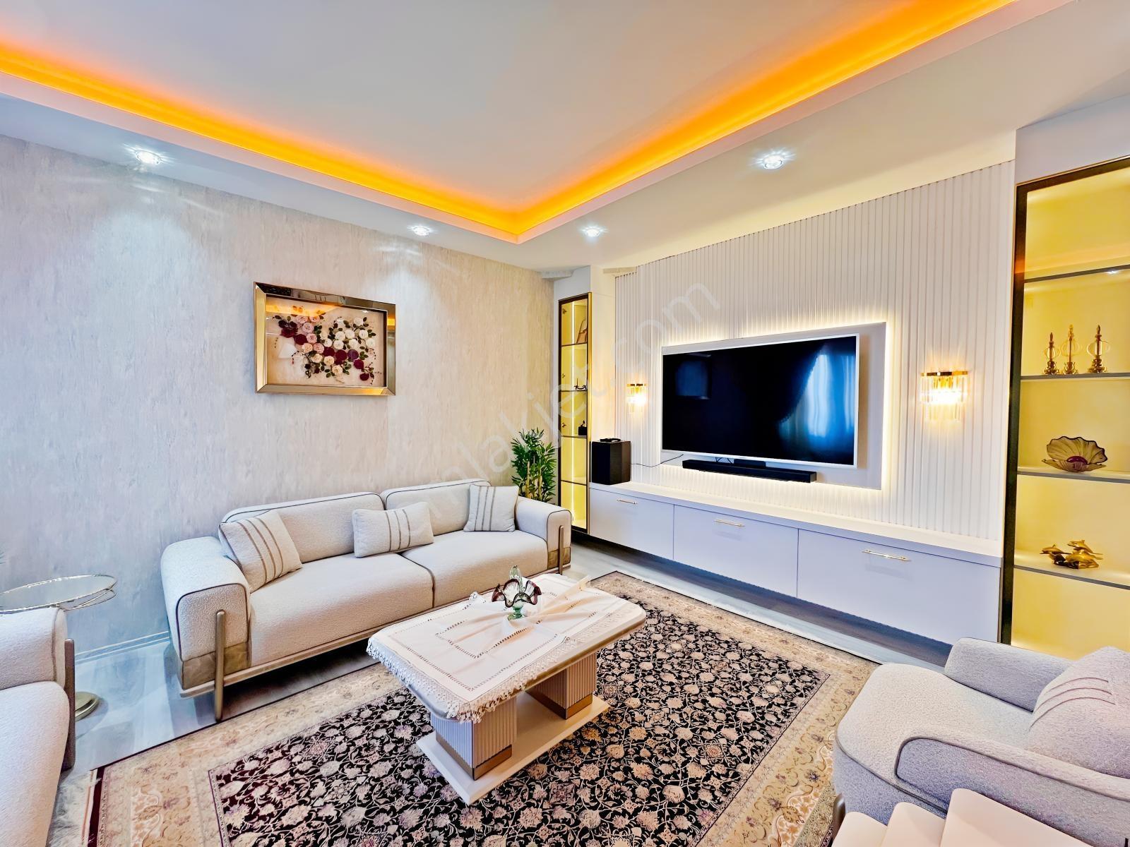 Alanya Çıplaklıda Satılık 3+1 Site İçi Manzaralı Dubleks Daire - Görsel 8