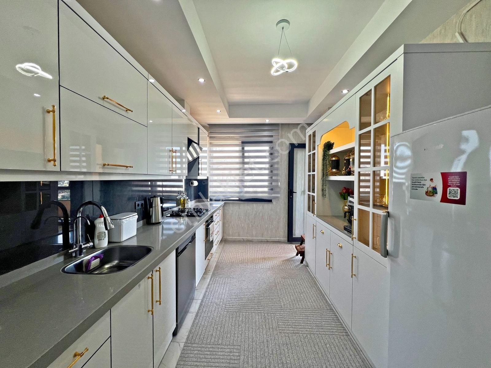 Alanya Çıplaklıda Satılık 3+1 Site İçi Manzaralı Dubleks Daire - Görsel 14