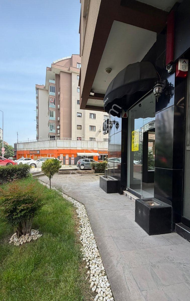 İhsaniye İsmetiye Caddesi Köşe Dükkanımız Kiralıktır - Görsel 12