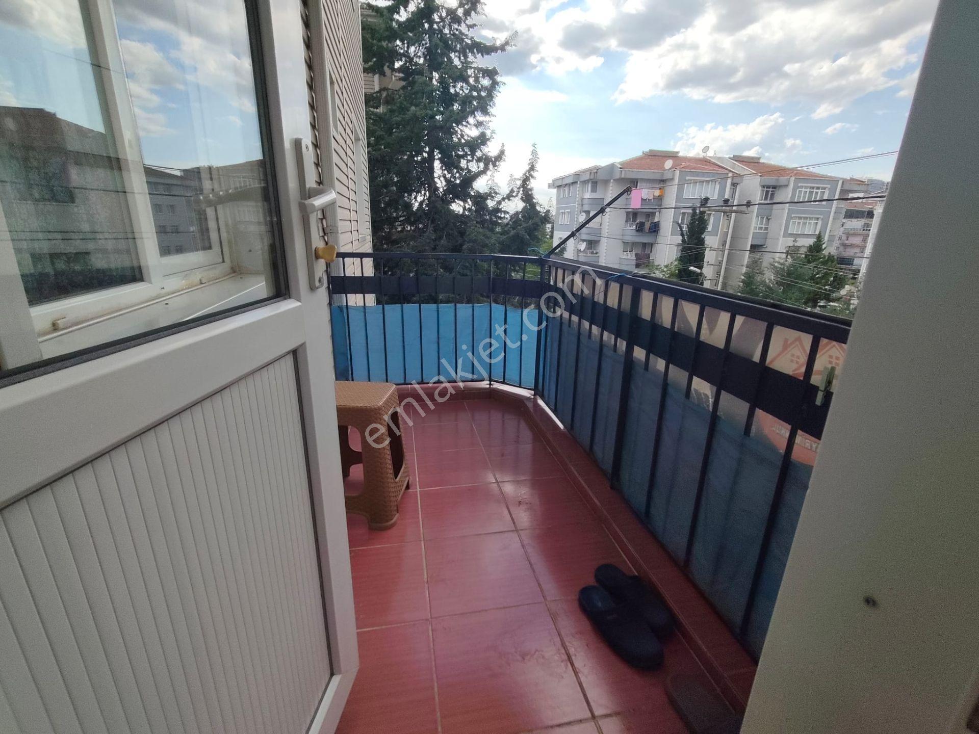 Yılmaz Gayrimenkulden Osmanlı Mahallesinde 3+1 Kupon Daire Ara Katta - Görsel 8