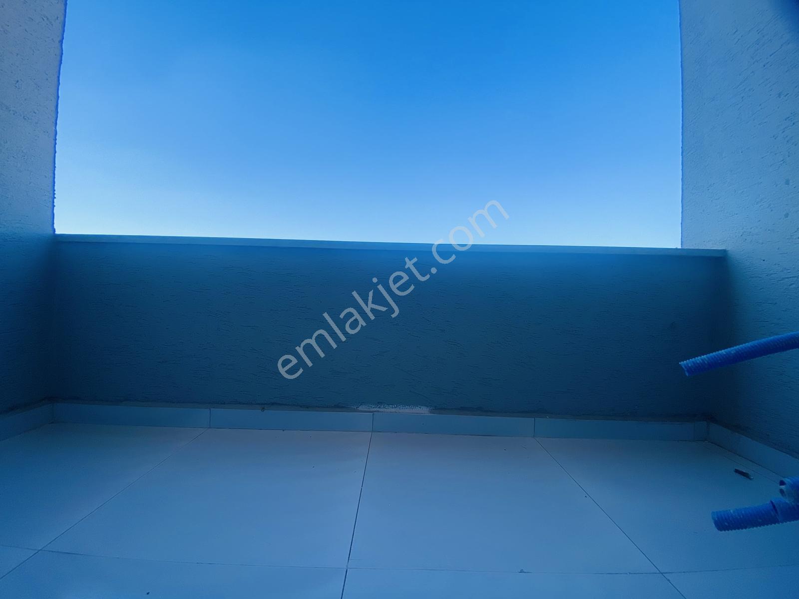 Güven'den Karaağaç'ta Caddeye Yakın Ara Kat Kiralık 2+1 Daireler - Görsel 4
