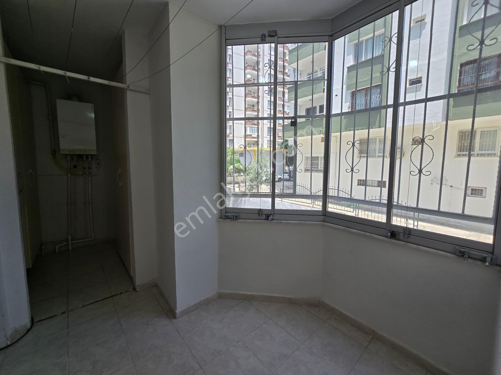 Güzelyalı'da 175 M² Geniş Balkonlu 3+1 Satılık Daire - Görsel 6
