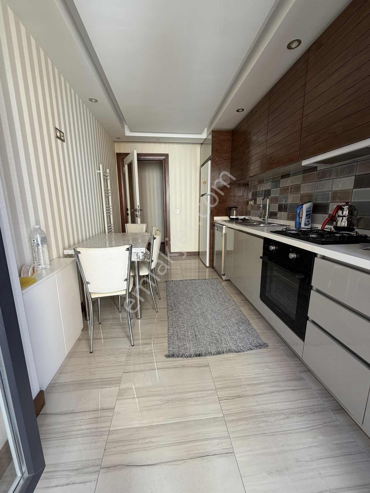 Adnan Kahvecide Kiralık Eşyalı Hazır Daire - Görsel 13