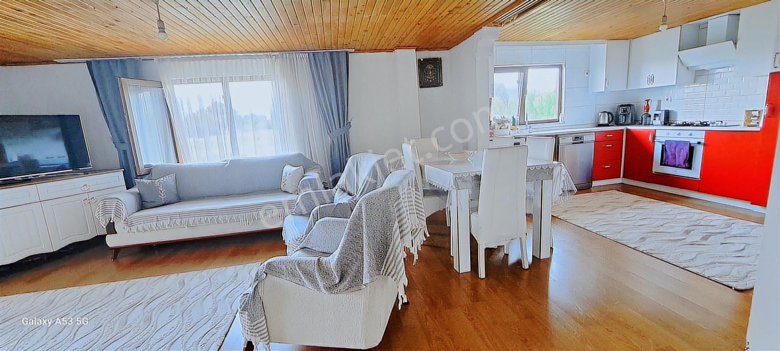 Karapürçek'te 945 M2 Arsa İçinde Satılık 2 Katlı Müstakil Ev - Görsel 26