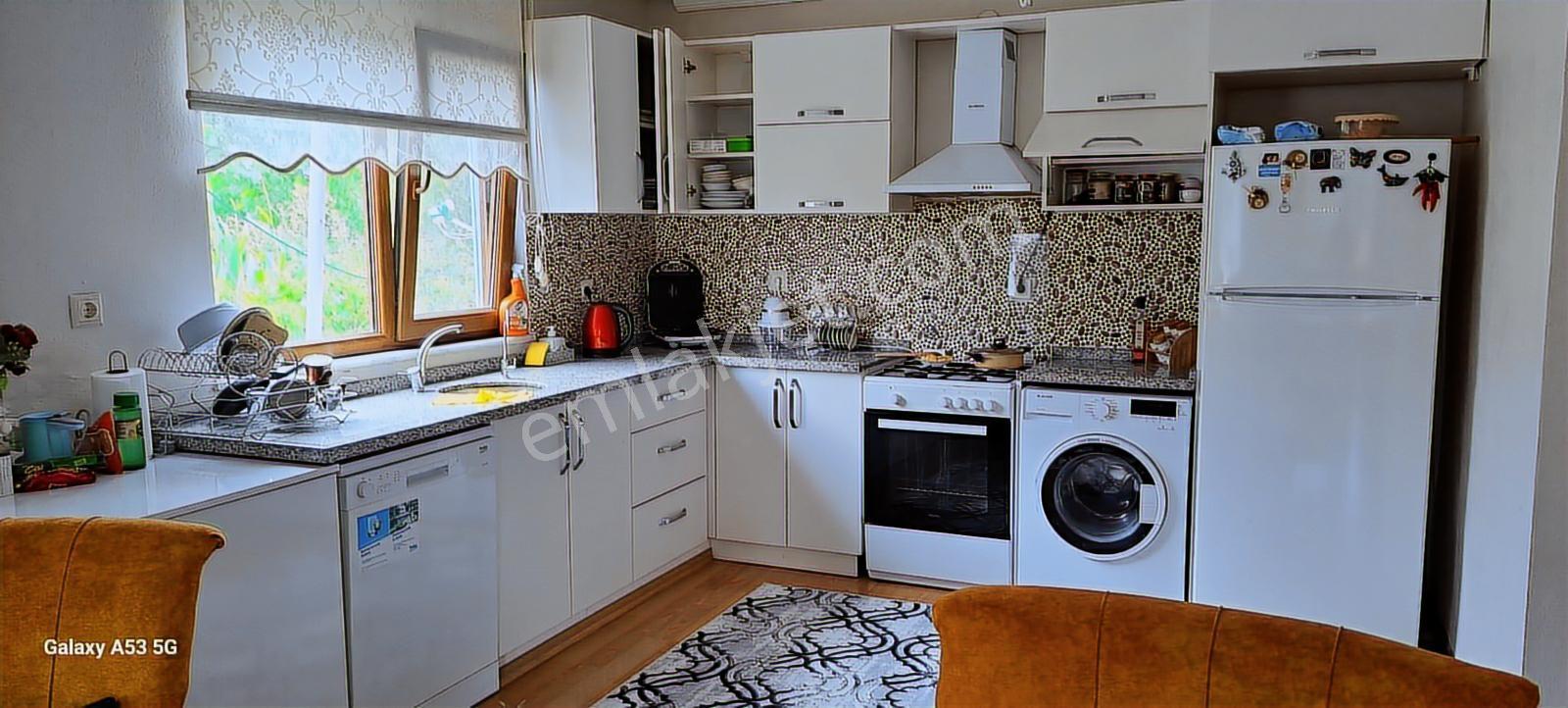 Karapürçek'te 945 M2 Arsa İçinde Satılık 2 Katlı Müstakil Ev - Görsel 23