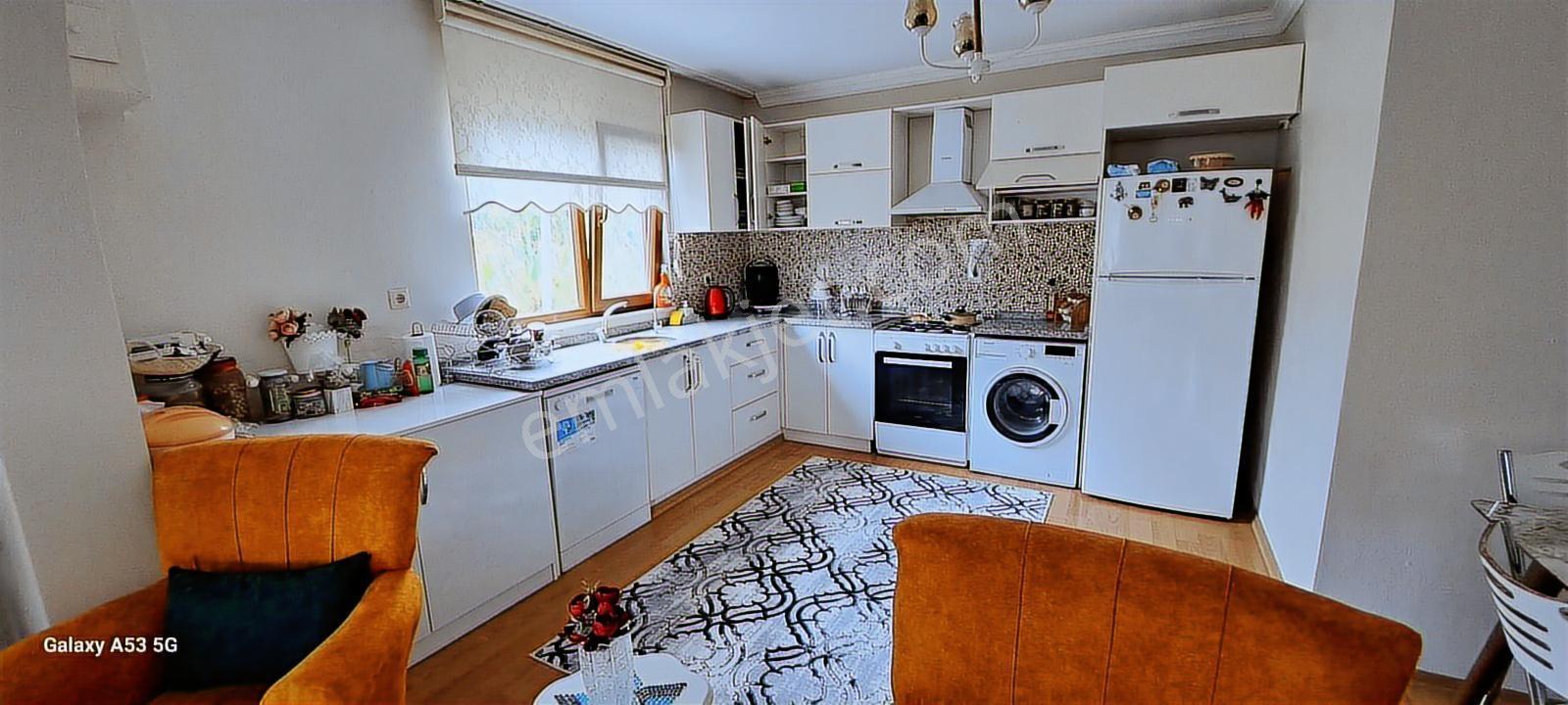 Karapürçek'te 945 M2 Arsa İçinde Satılık 2 Katlı Müstakil Ev - Görsel 35