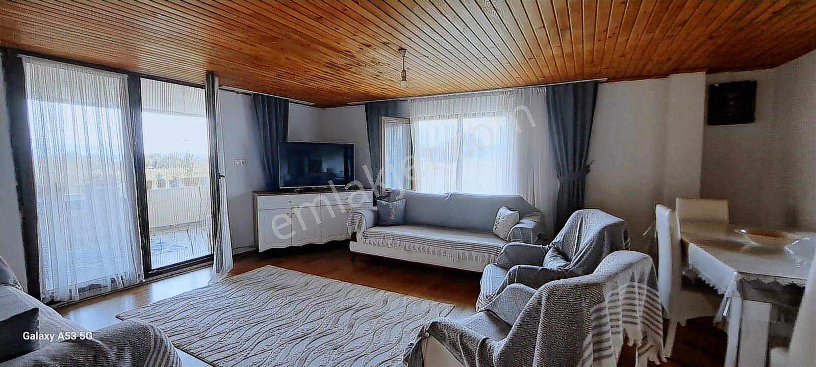 Karapürçek'te 945 M2 Arsa İçinde Satılık 2 Katlı Müstakil Ev - Görsel 27