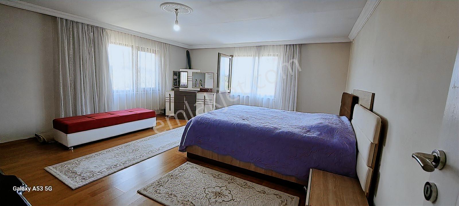 Karapürçek'te 945 M2 Arsa İçinde Satılık 2 Katlı Müstakil Ev - Görsel 30