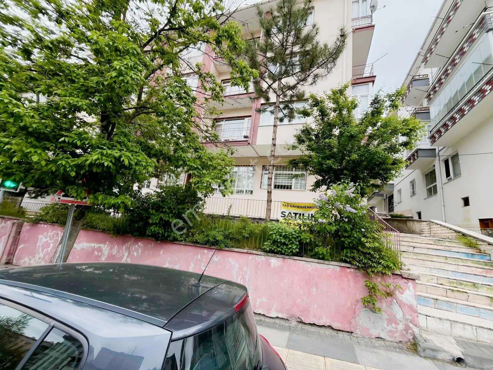 Hürriyet Caddesi Üzerinde 3+1 115 M2 Satılık Daire - Görsel 2