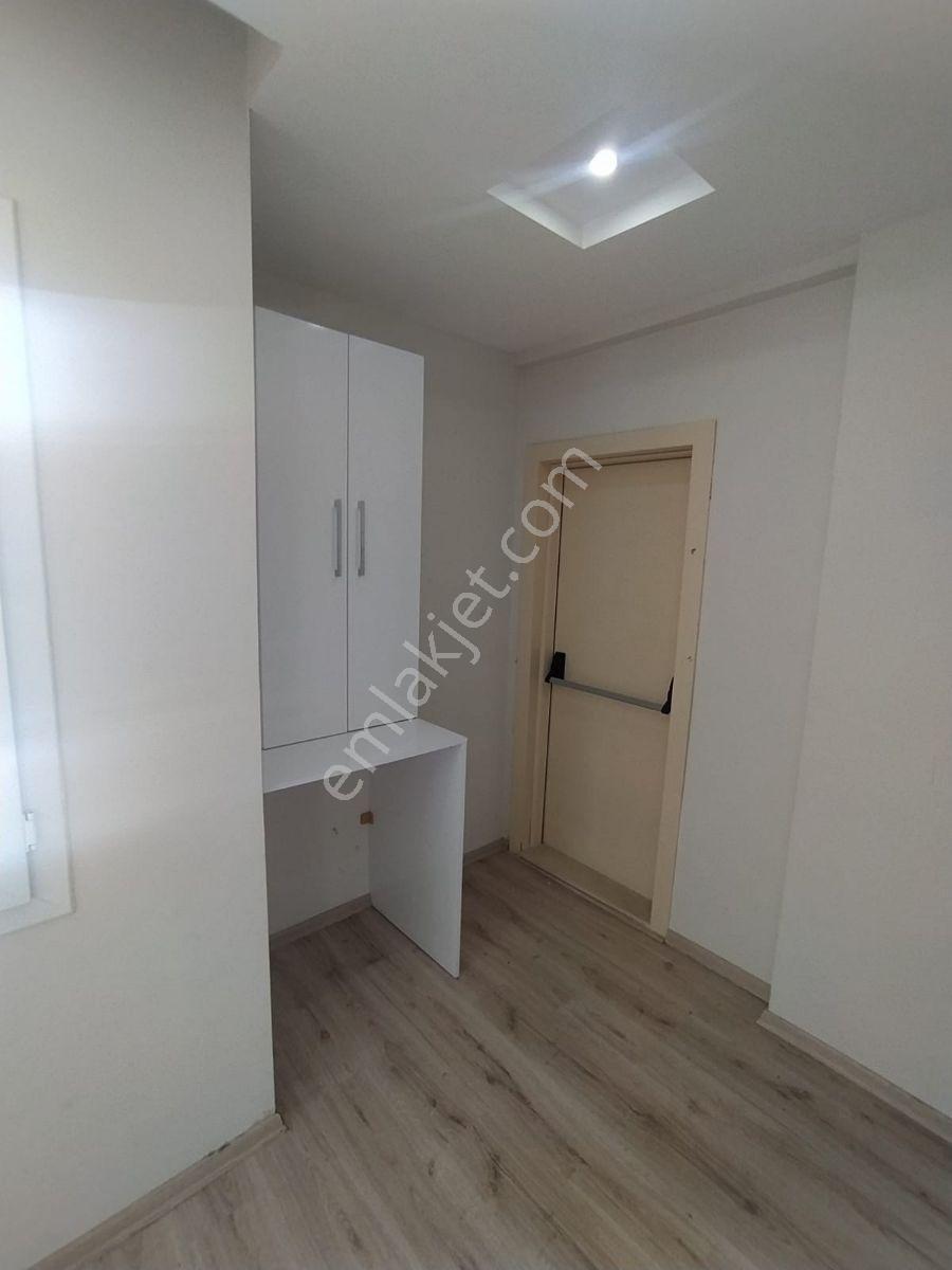 Atıcı'dan Belediye Yanında Geniş Kombili Yatay Mimari 4+1 - Görsel 22