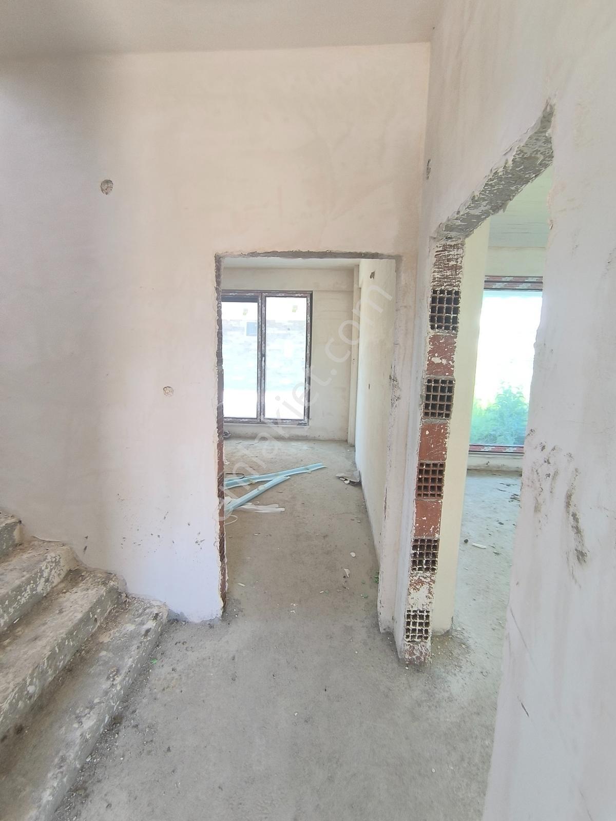 Kariyer'den Mobiliyum Karşısı Satılık 240 M² 4+1 Bahçeli Villa - Görsel 18