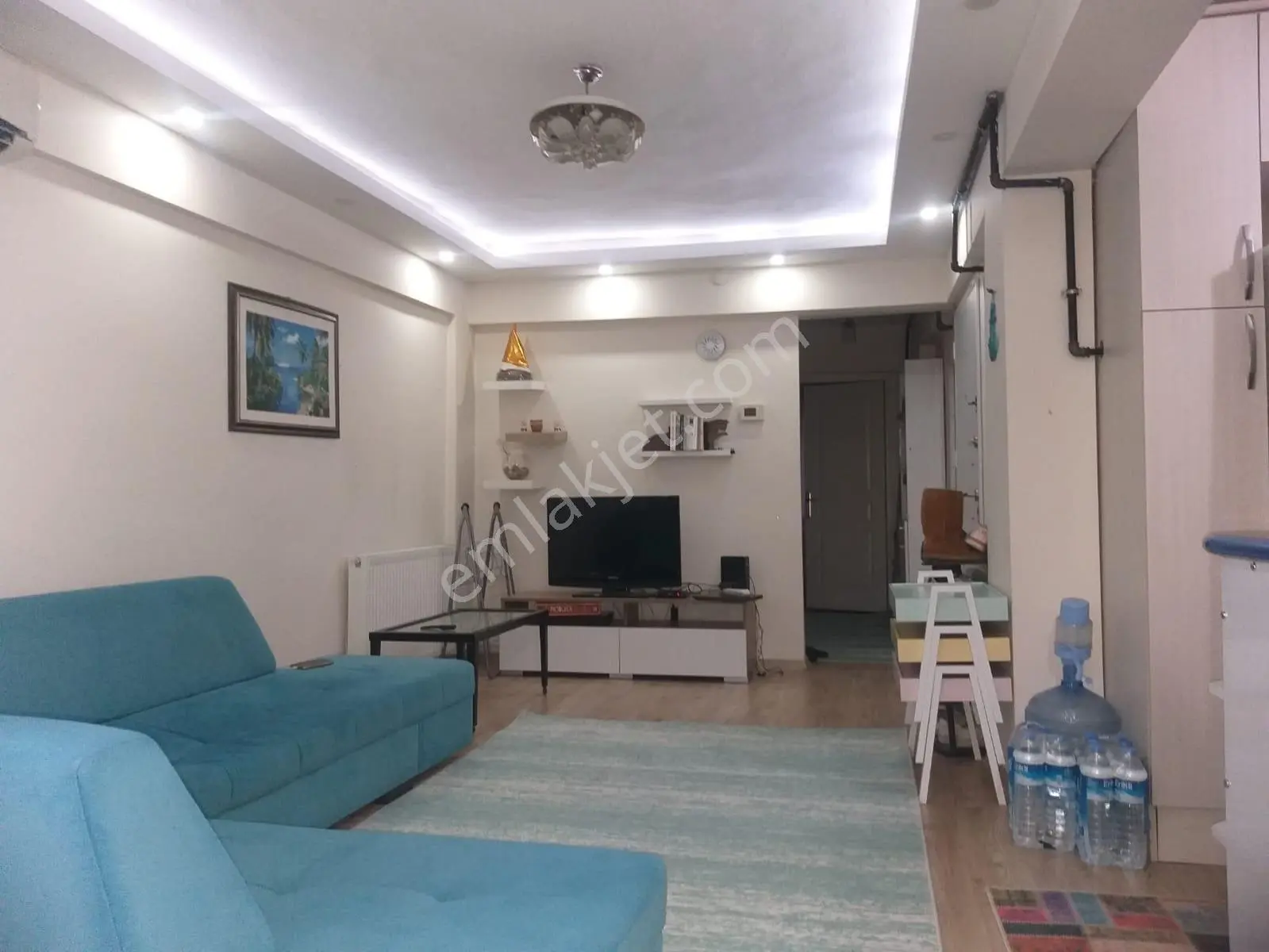 Üçyolda 2+1 Eşyalı Satılık Daire